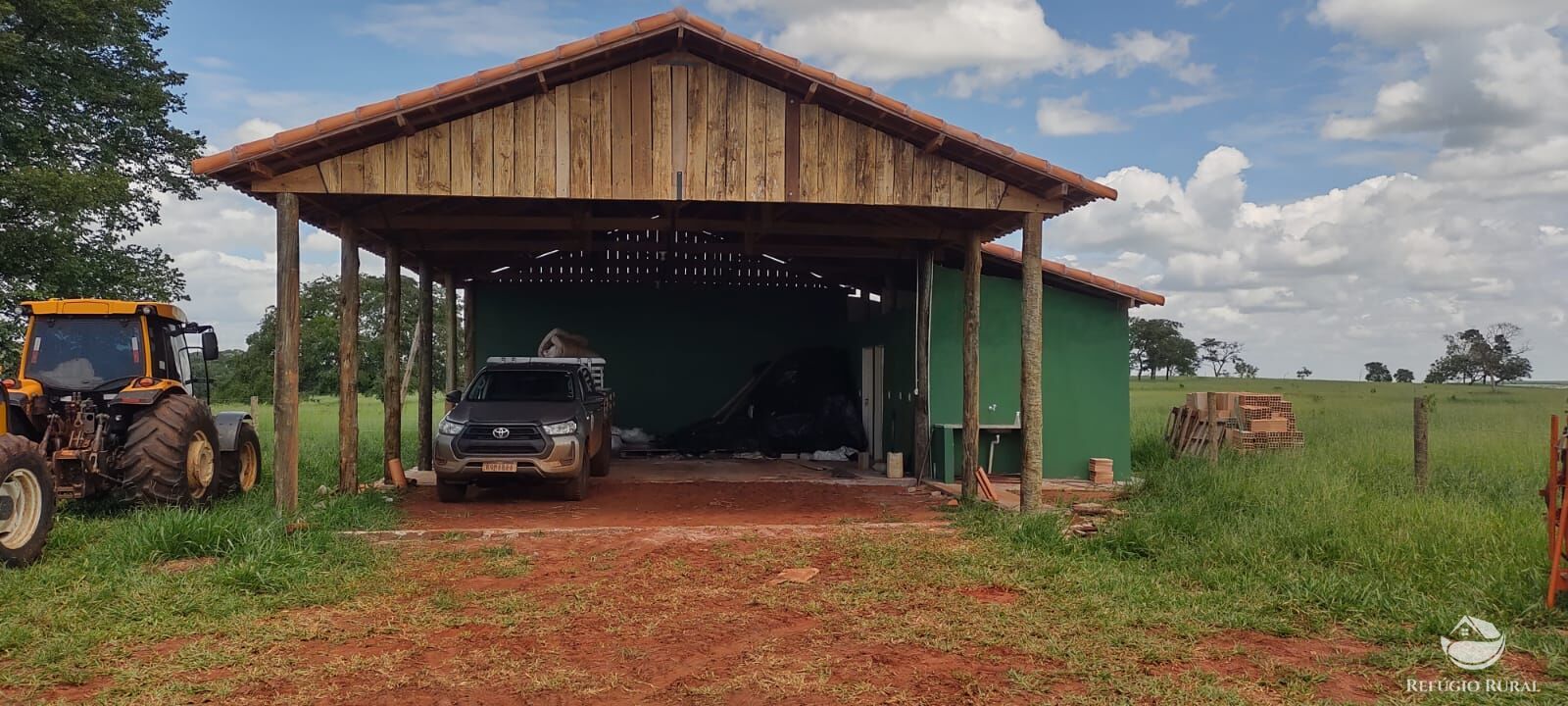 Fazenda à venda com 3 quartos, 1926300m² - Foto 8