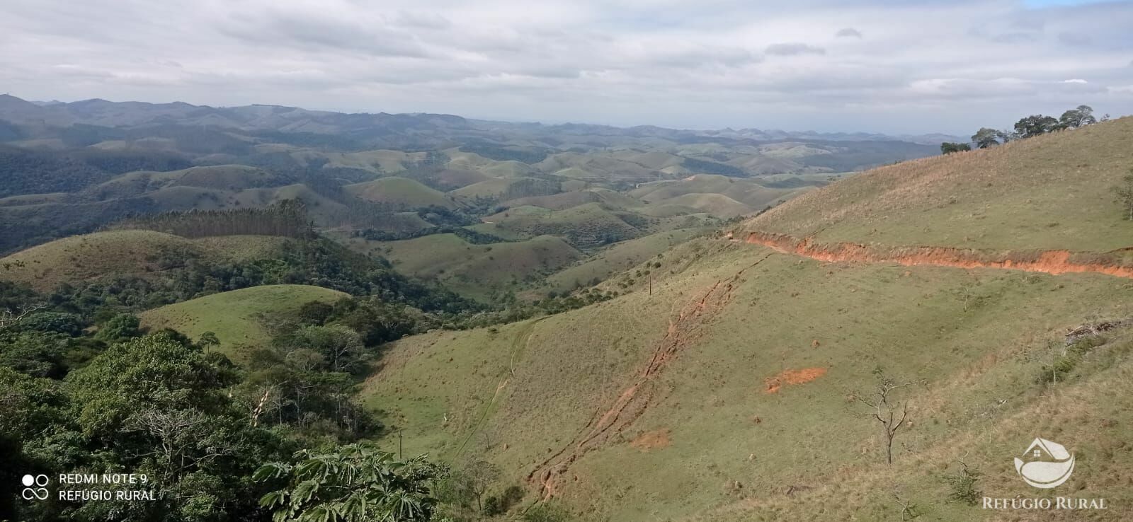 Fazenda à venda com 2 quartos, 2492600m² - Foto 17