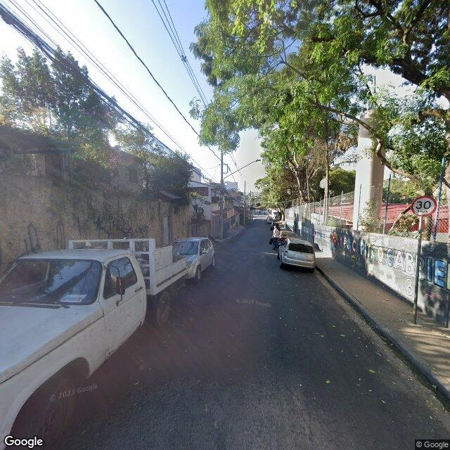 Imagem estática do "Street View" da localização