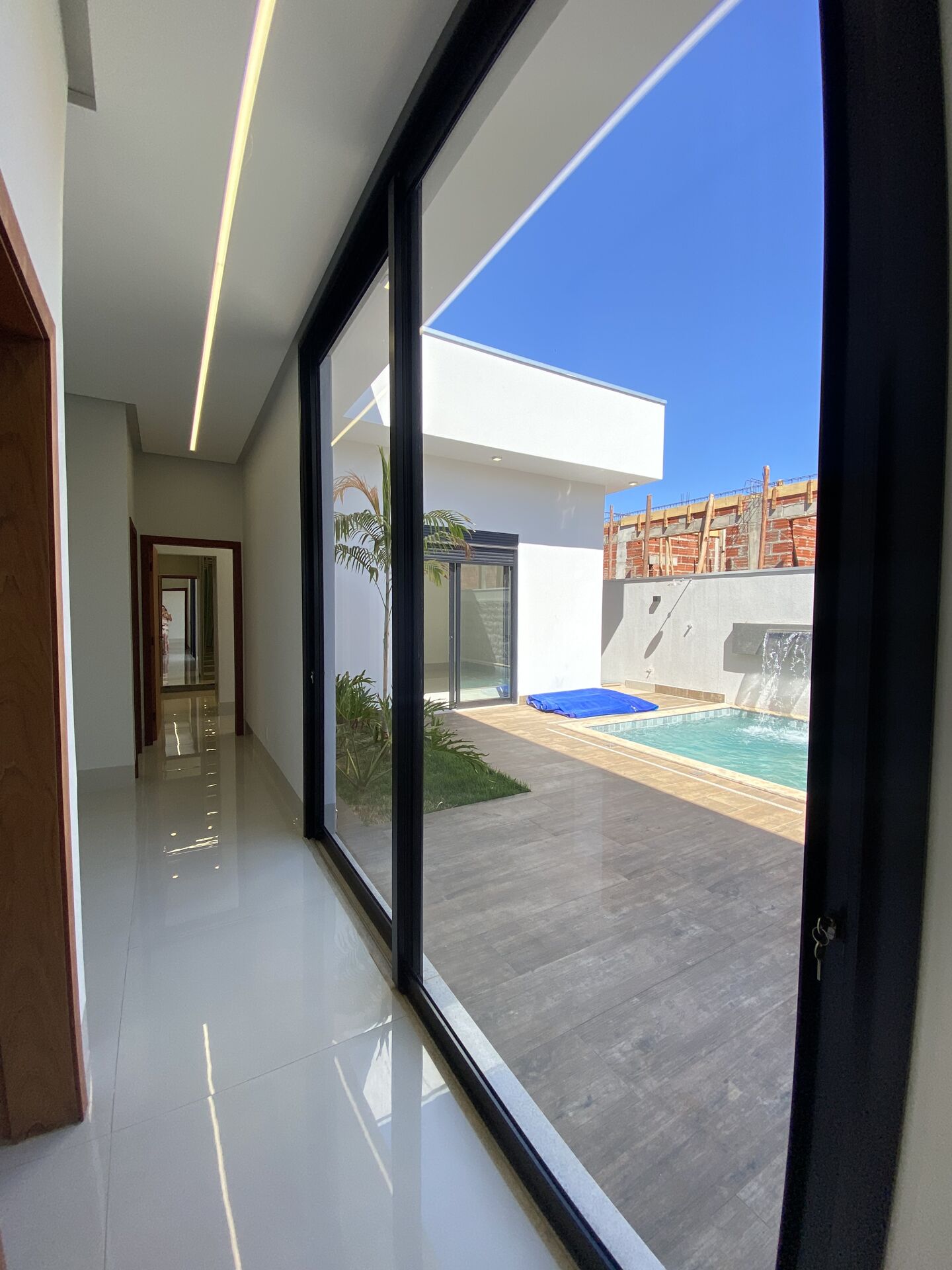 Casa à venda com 3 quartos, 256m² - Foto 9