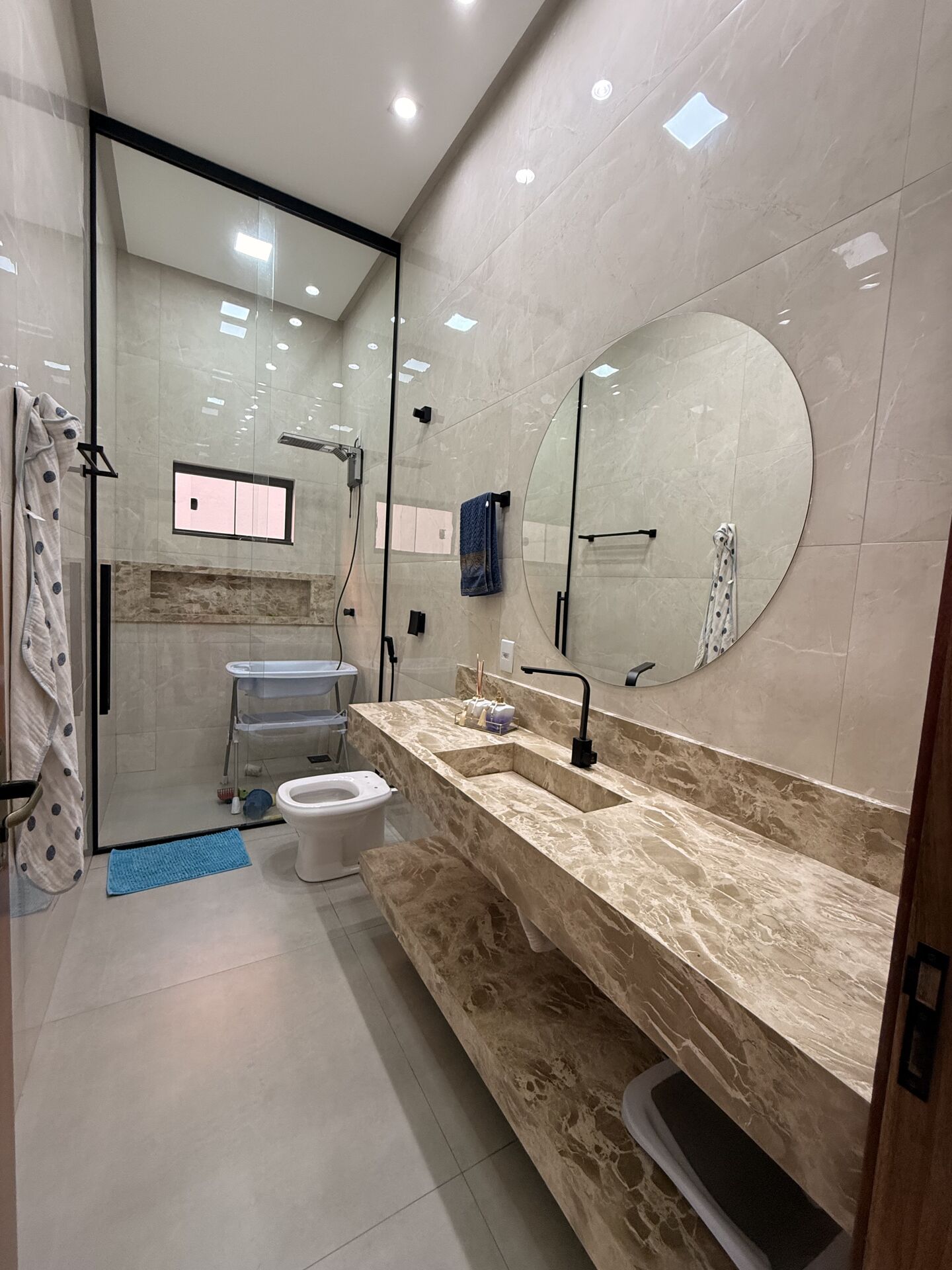 Casa à venda com 3 quartos, 220m² - Foto 7