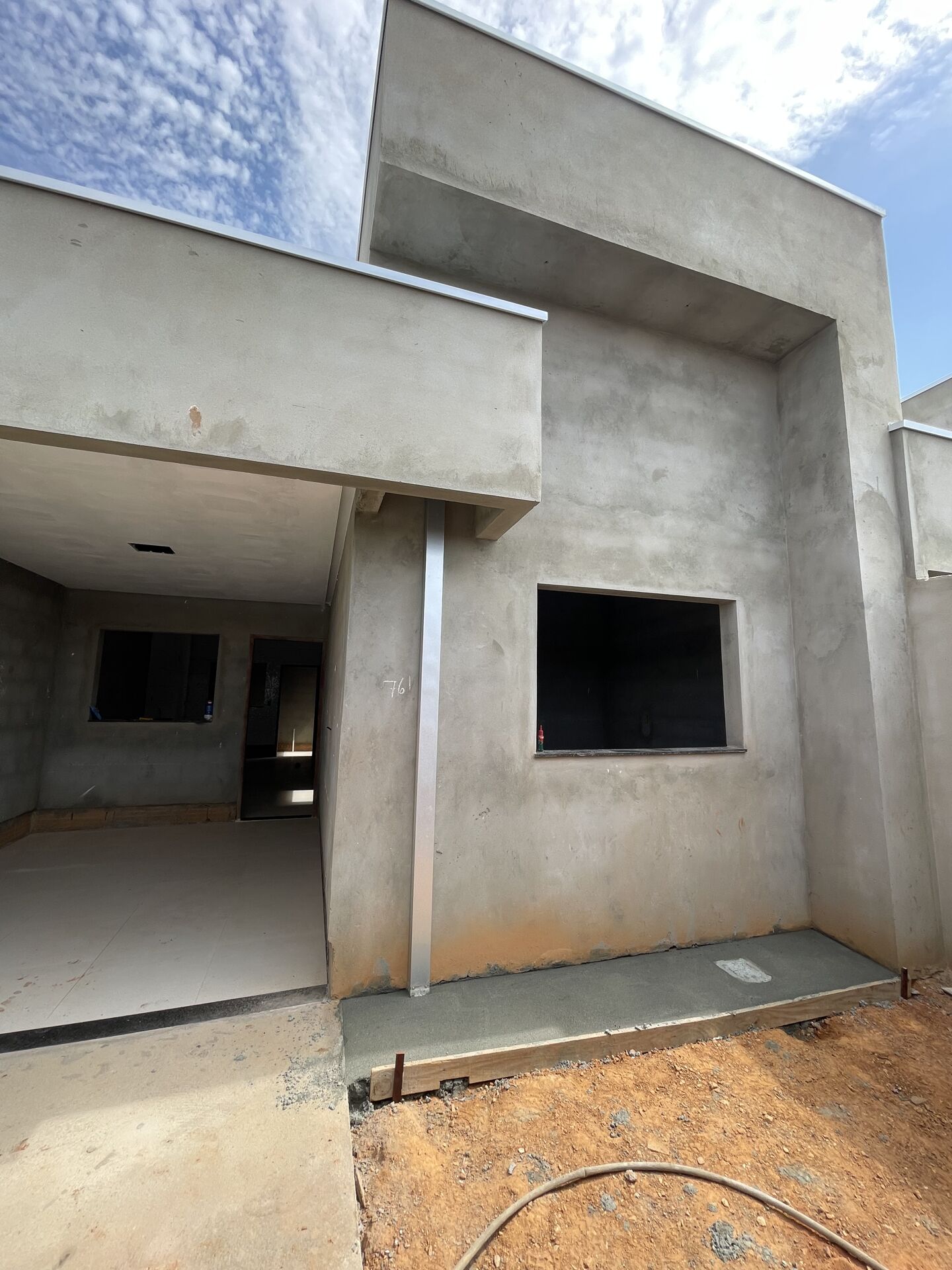 Casa, 2 quartos, 70 m² - Foto 1