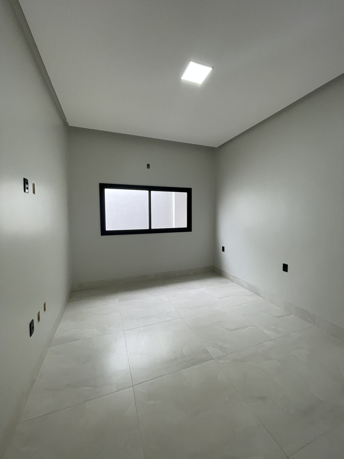 Casa à venda com 3 quartos, 234m² - Foto 7