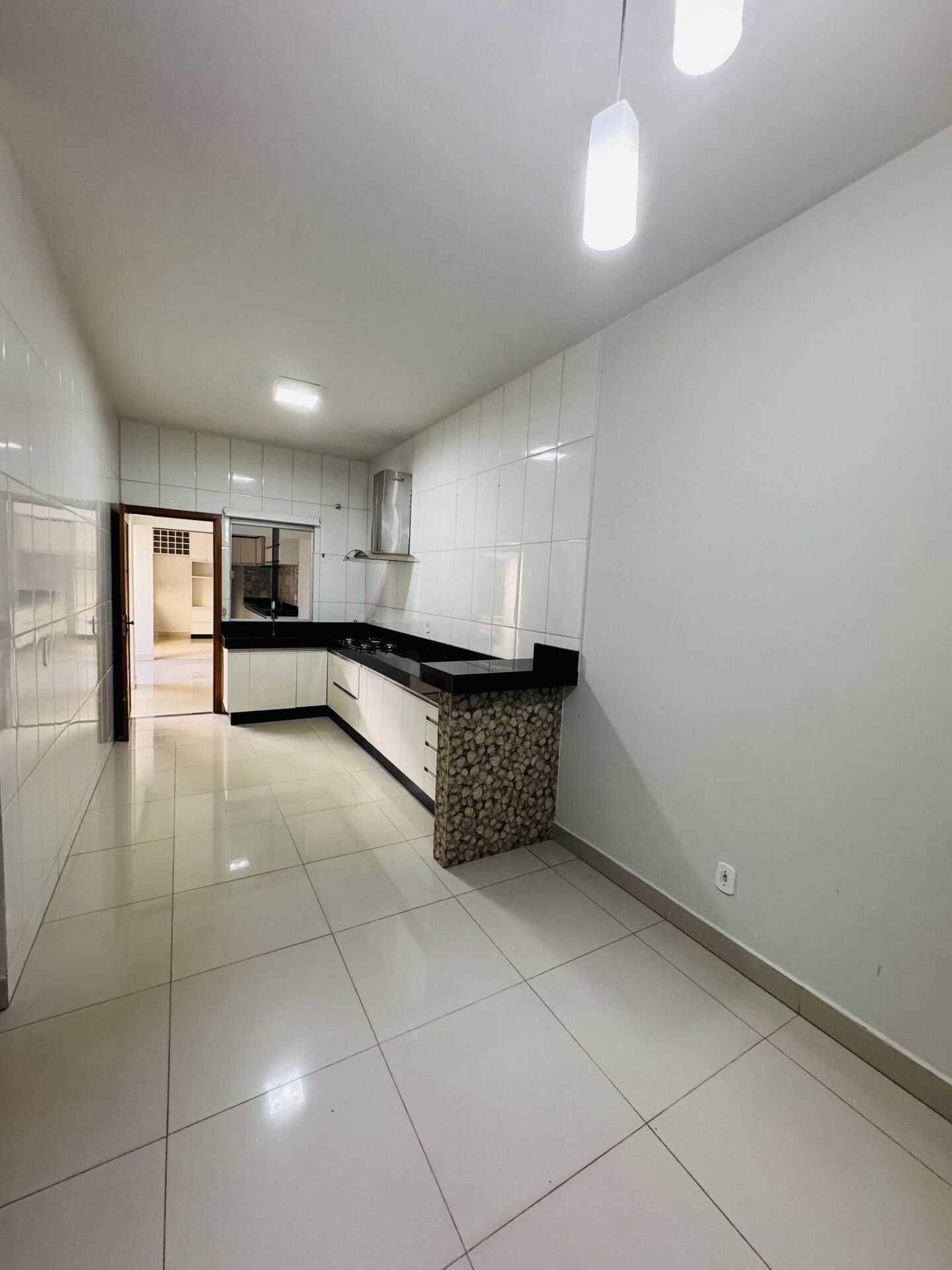 Sobrado à venda com 5 quartos, 336m² - Foto 10