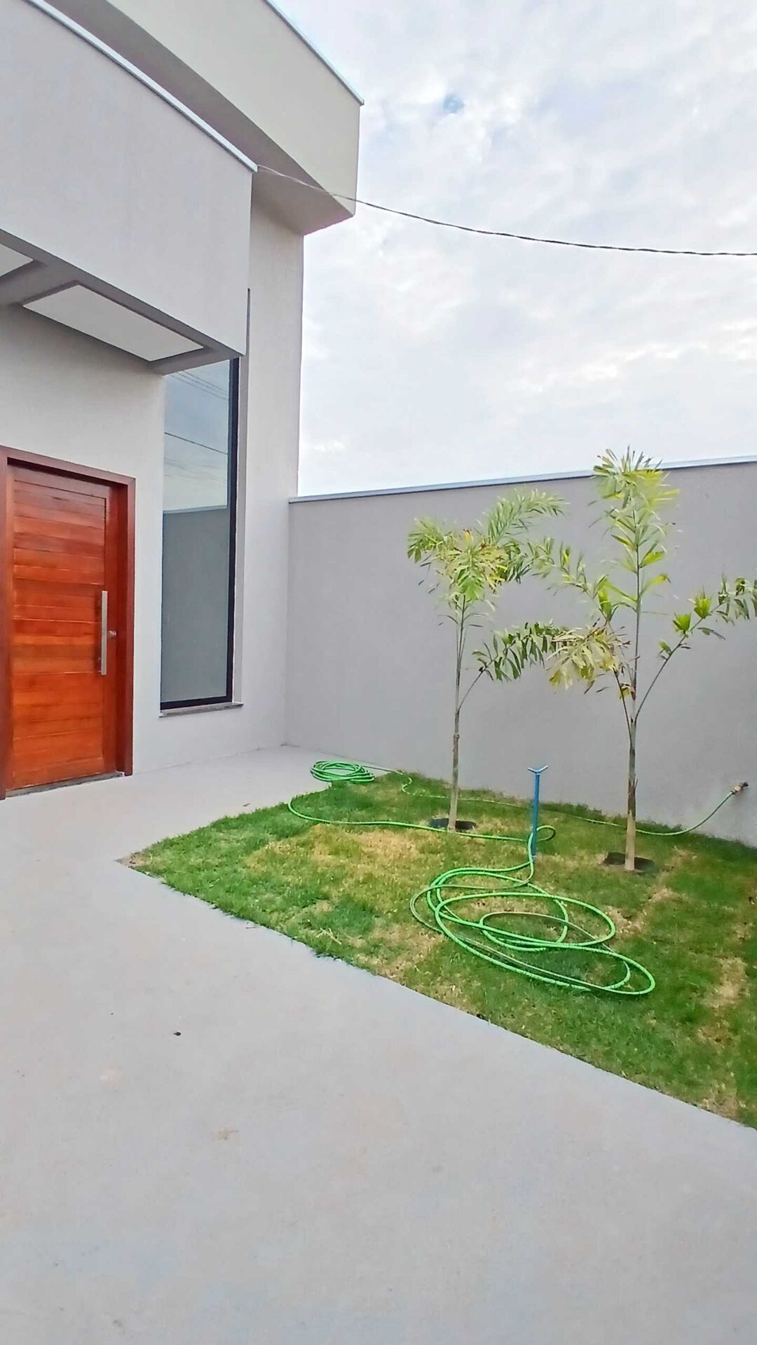 Casa à venda com 3 quartos - Foto 1