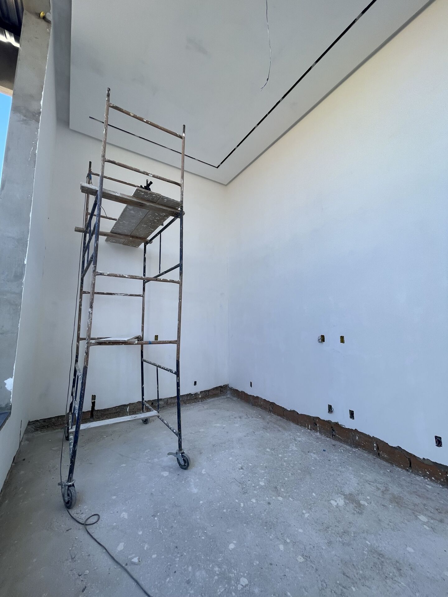 Casa à venda com 3 quartos, 225m² - Foto 2