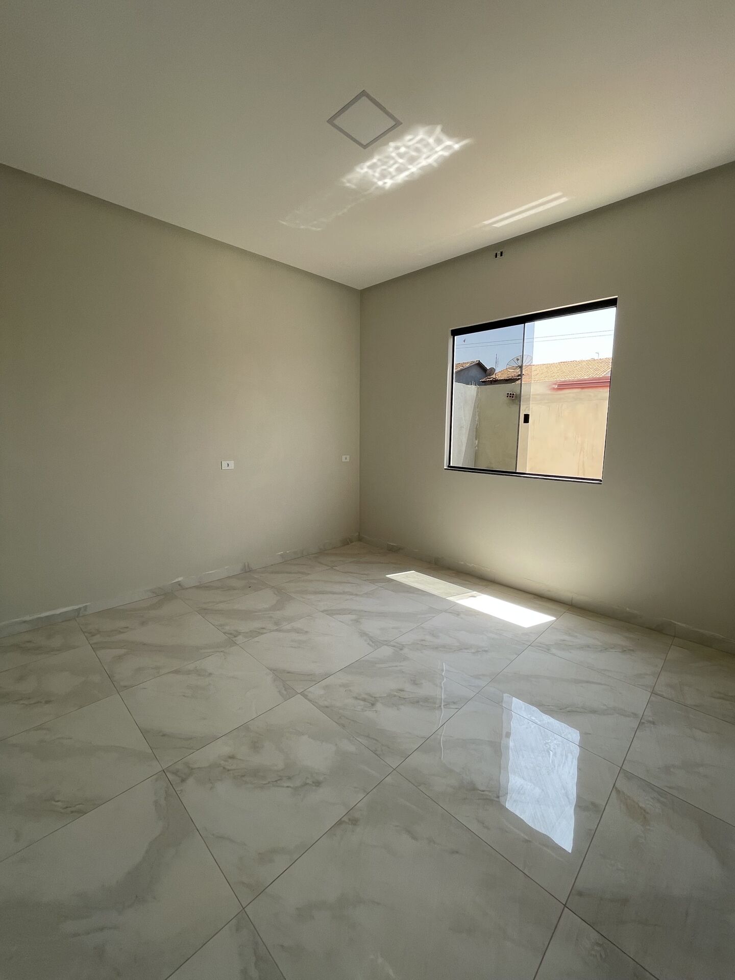 Casa à venda com 2 quartos, 59m² - Foto 6