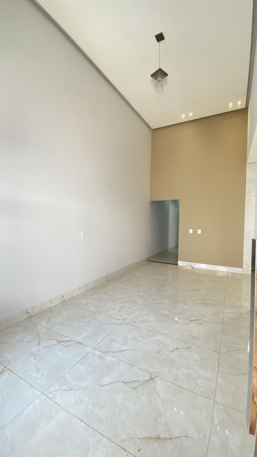 Casa à venda com 3 quartos, 97m² - Foto 2