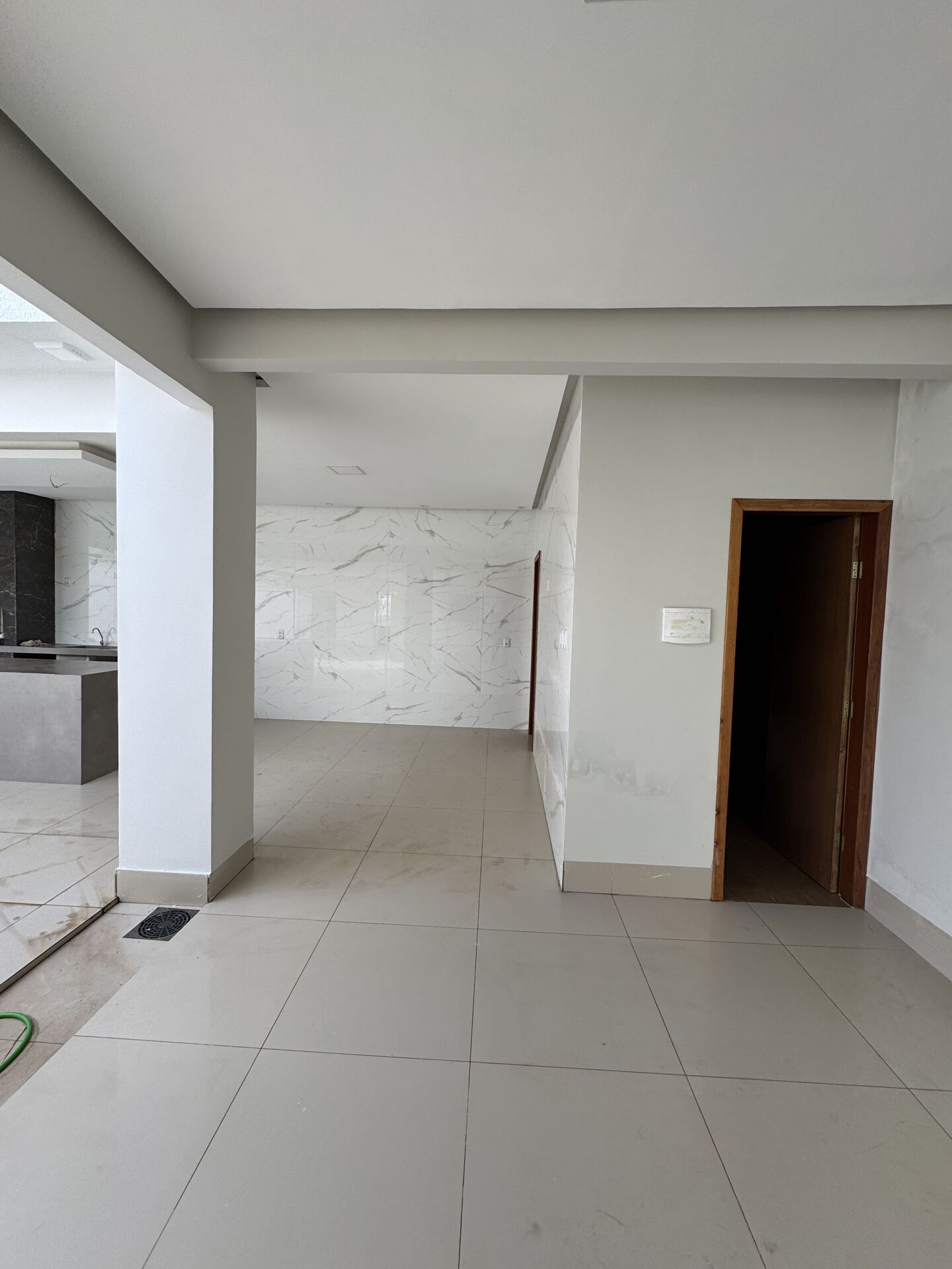 Casa à venda com 3 quartos, 220m² - Foto 15