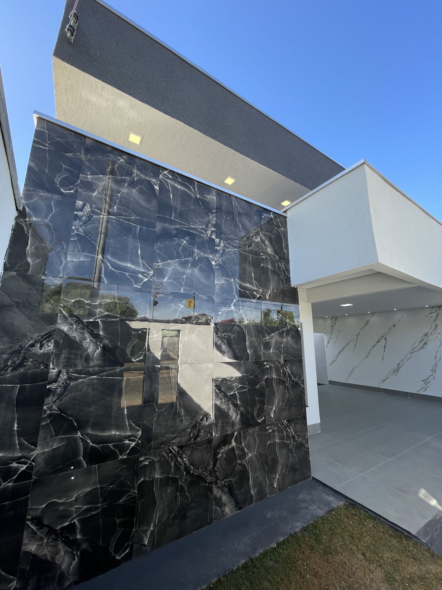 Casa à venda com 3 quartos, 135m² - Foto 1