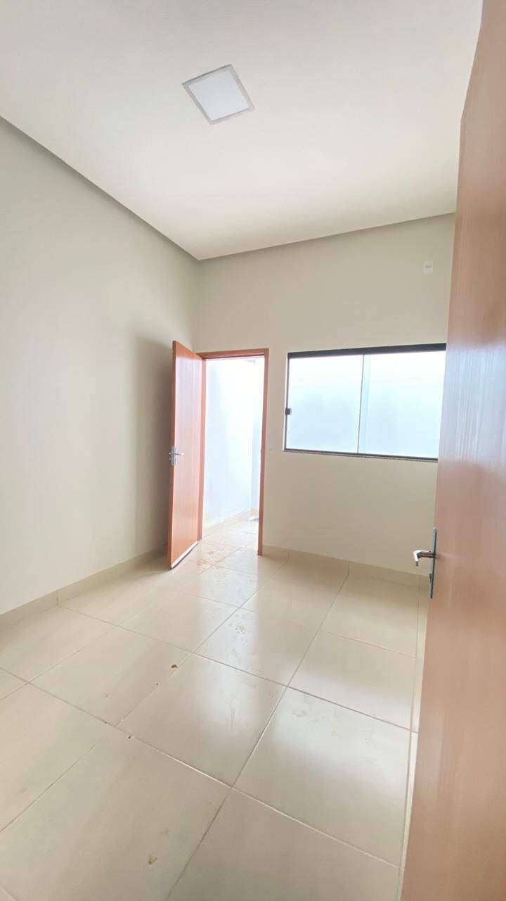 Casa à venda com 3 quartos, 66m² - Foto 7