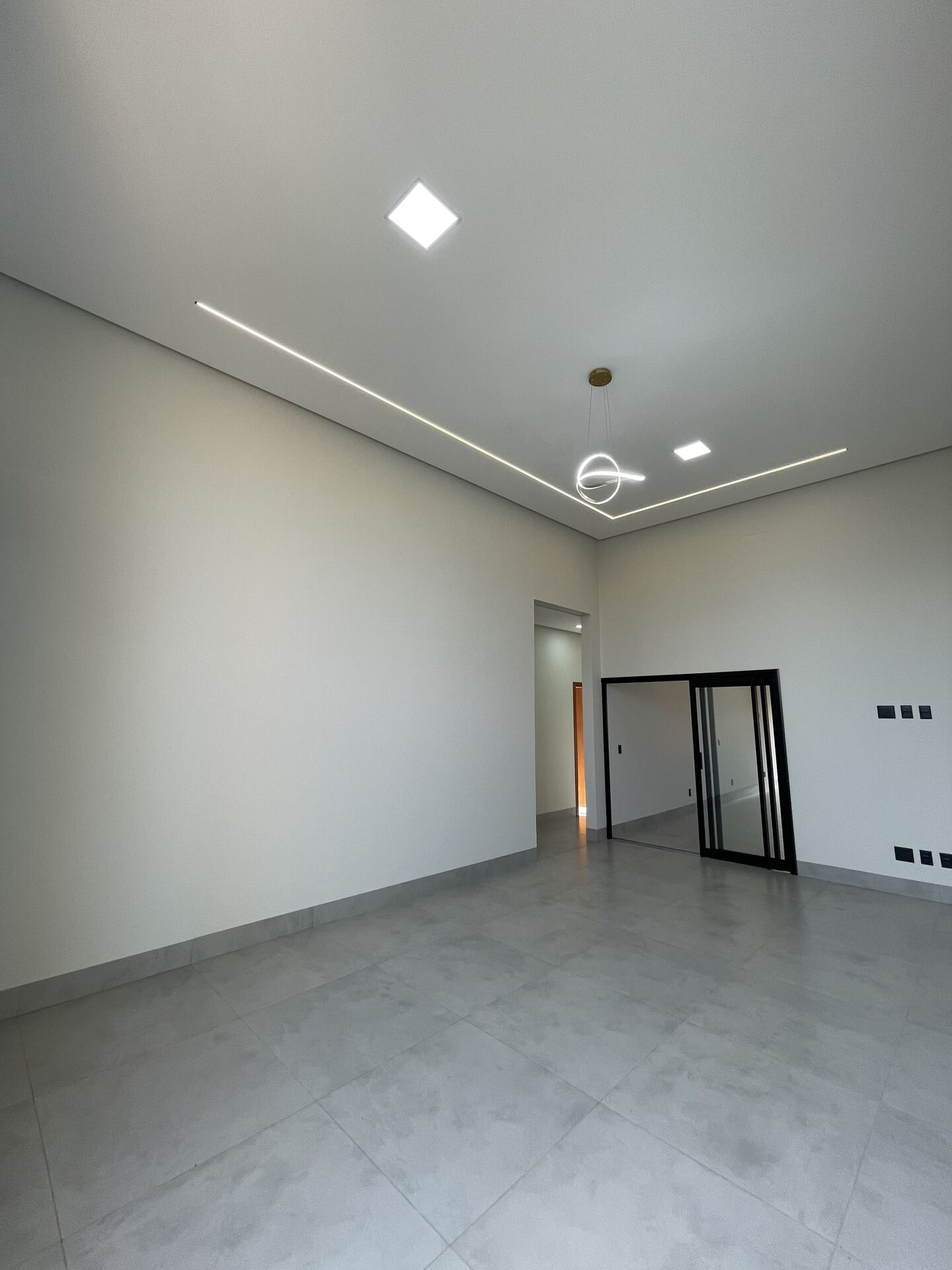 Casa à venda com 3 quartos, 187m² - Foto 4