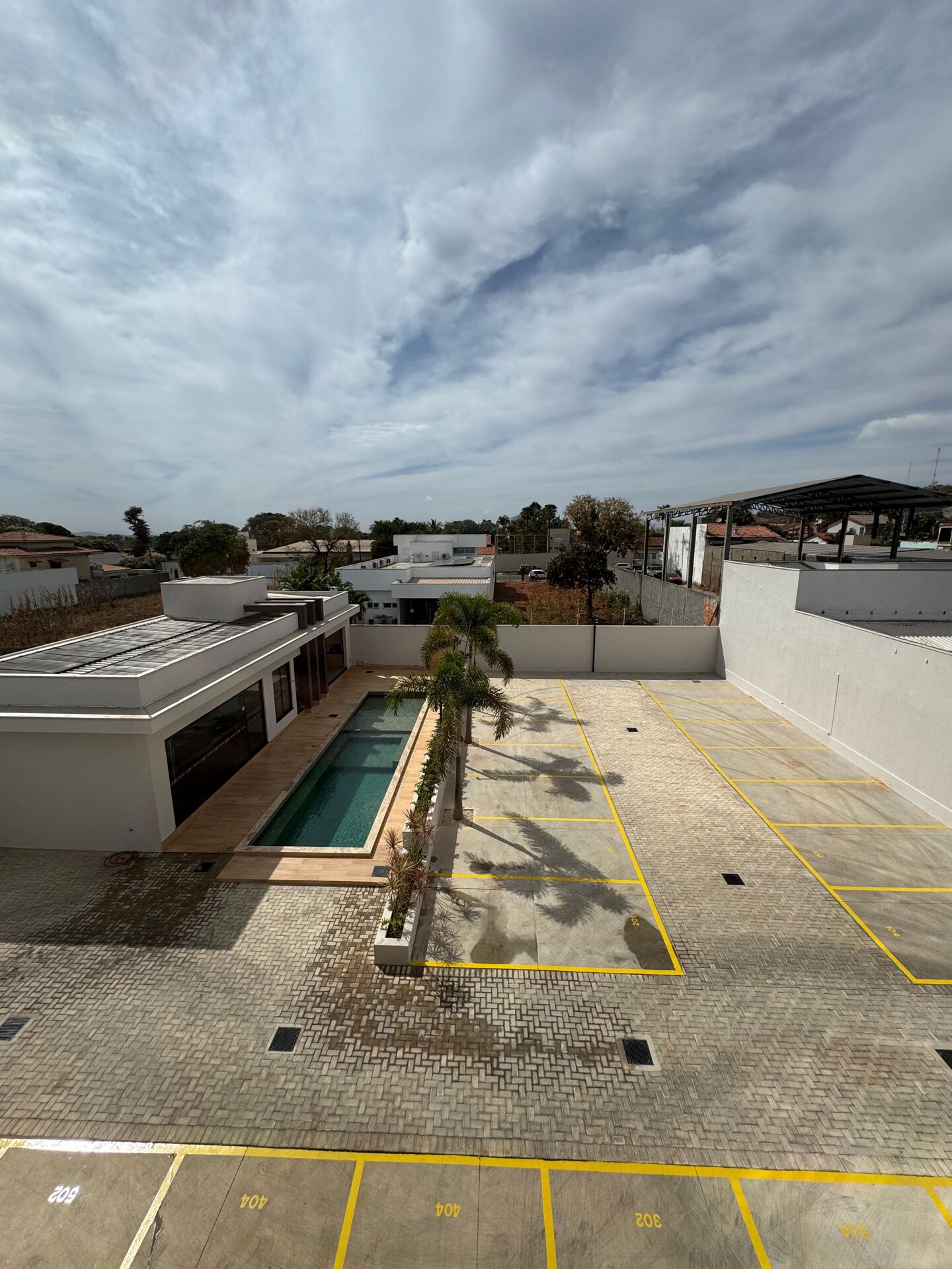 Apartamento à venda com 2 quartos, 63m² - Foto 8