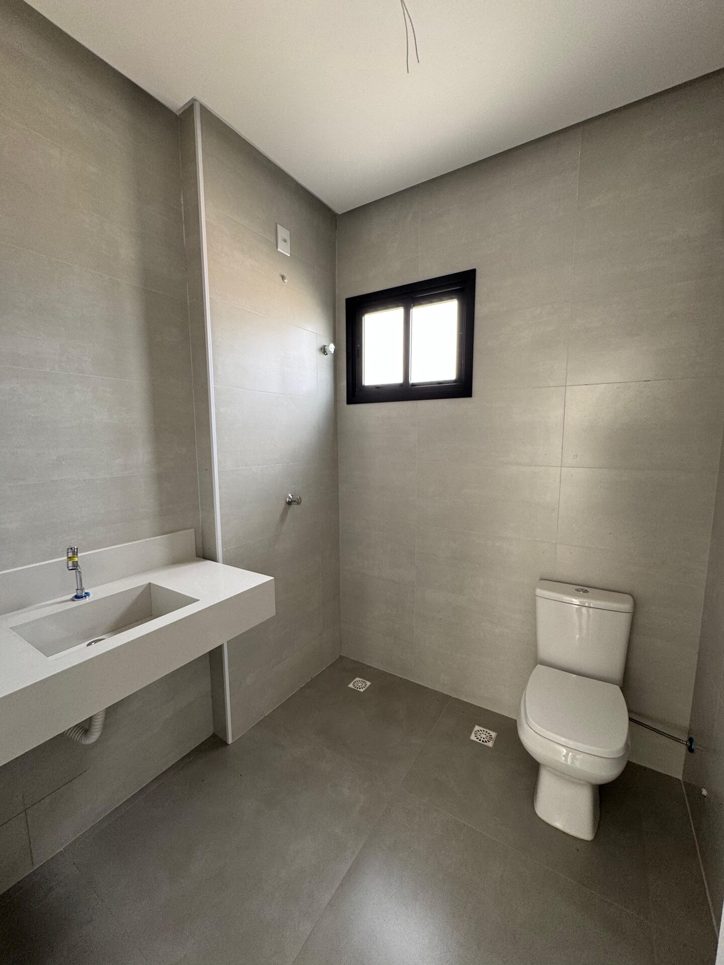 Apartamento à venda com 2 quartos, 63m² - Foto 12