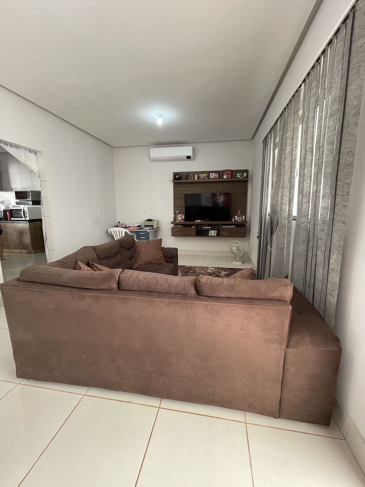 Casa à venda com 3 quartos, 174m² - Foto 3