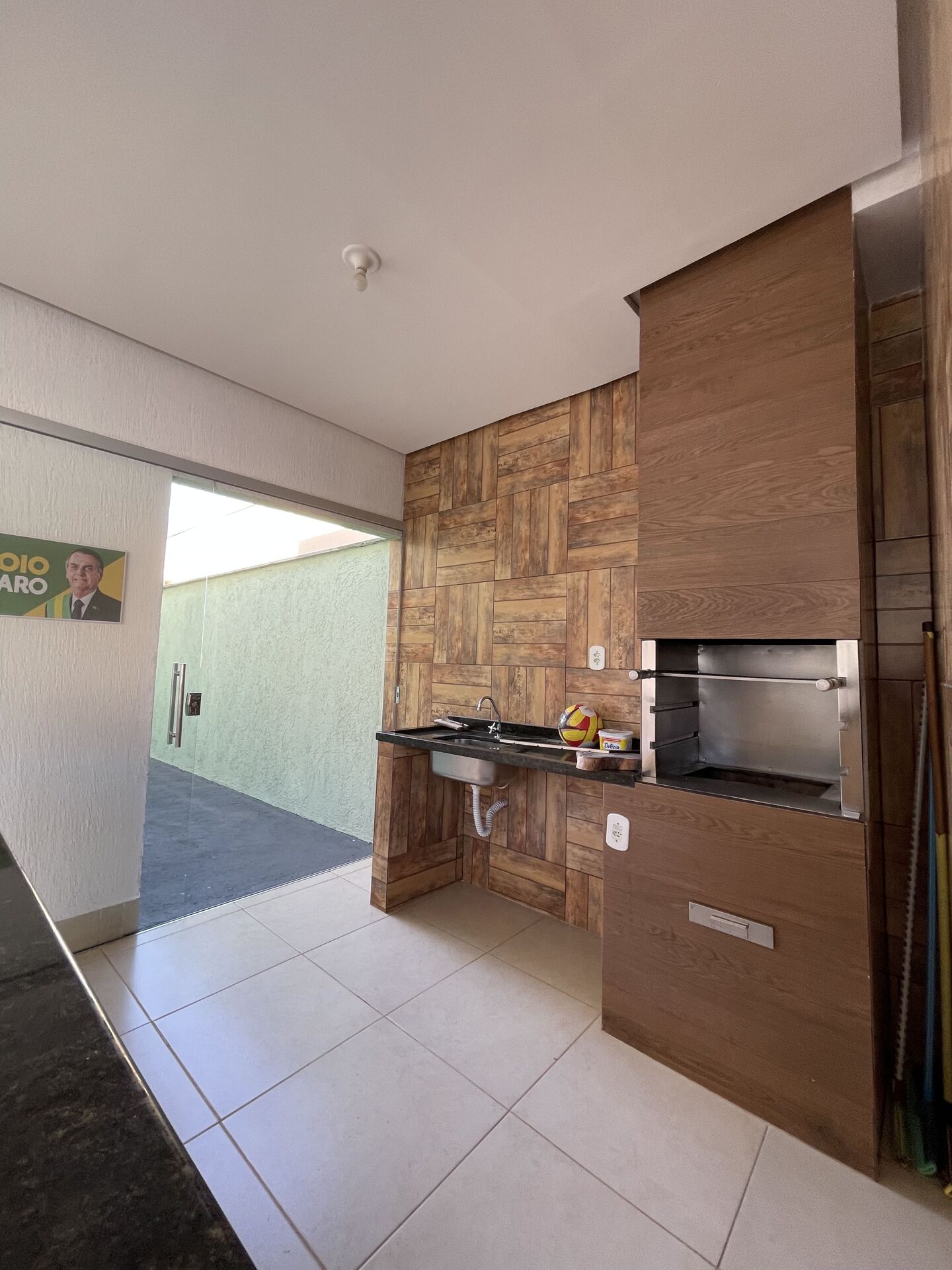 Casa à venda com 3 quartos, 174m² - Foto 10