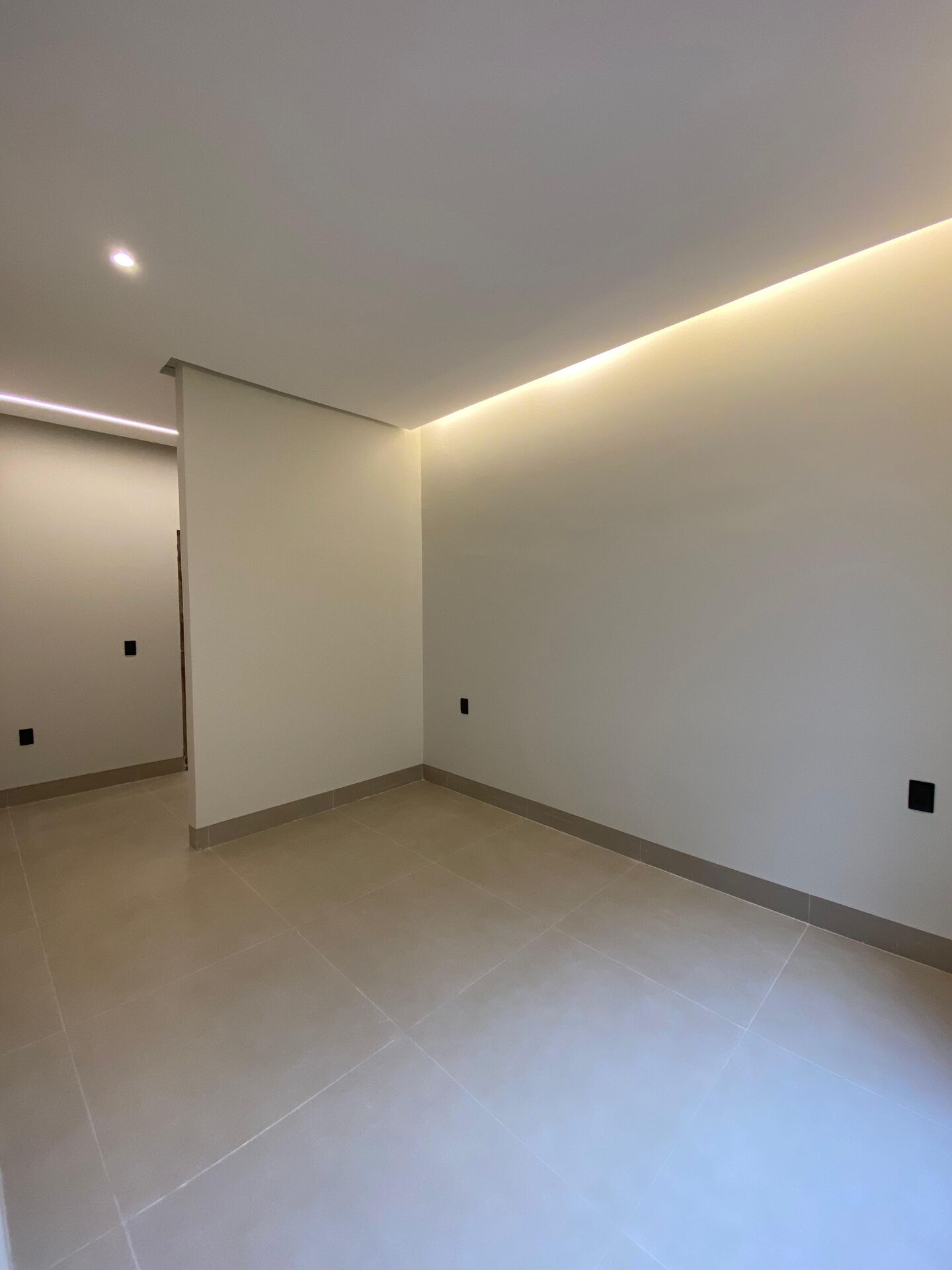 Casa à venda com 3 quartos, 188m² - Foto 8