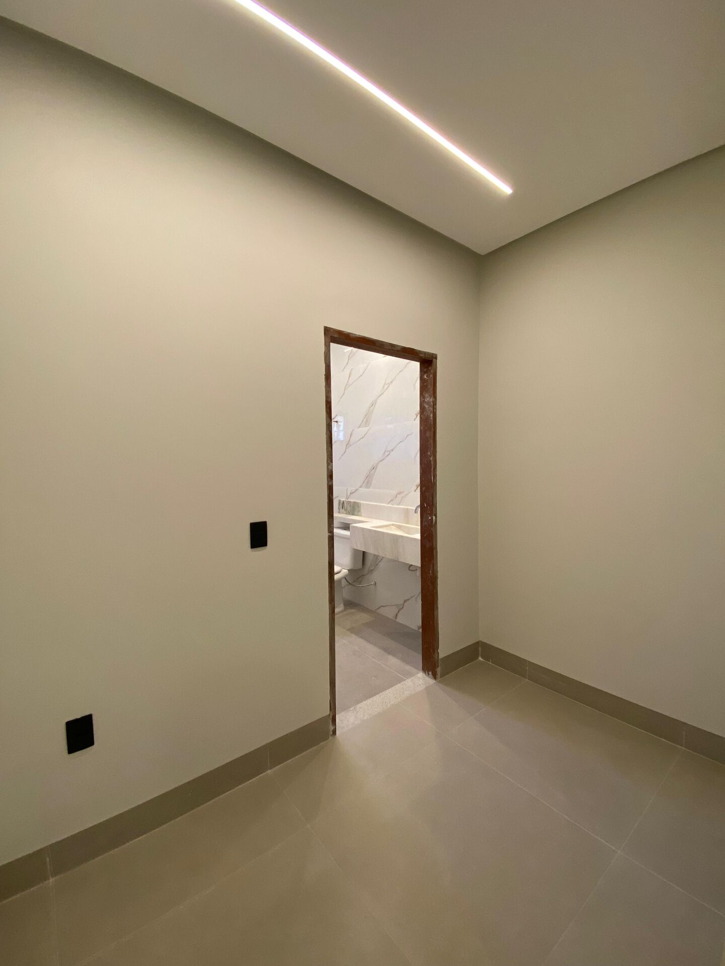 Casa à venda com 3 quartos, 188m² - Foto 7