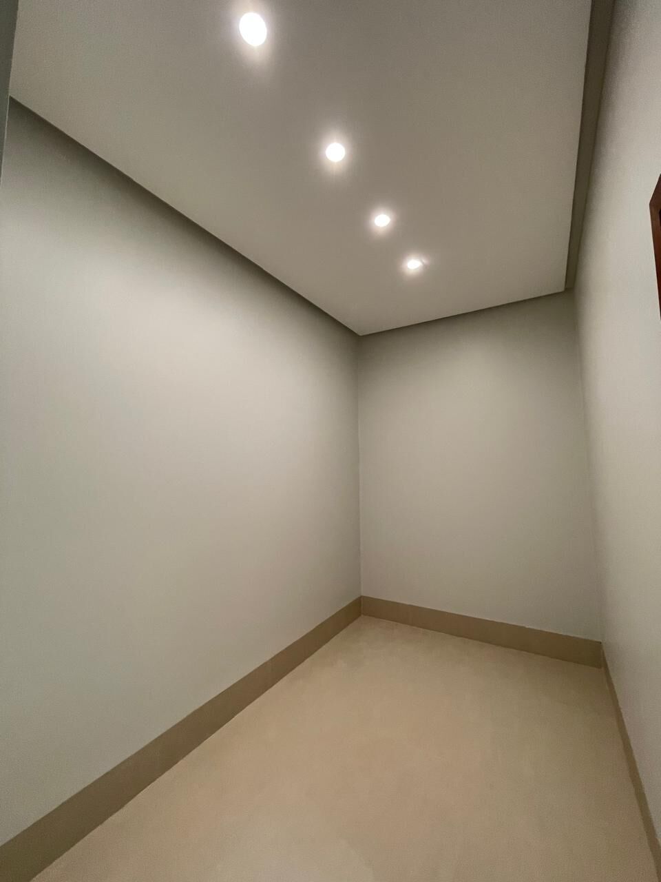 Casa à venda com 3 quartos, 230m² - Foto 14