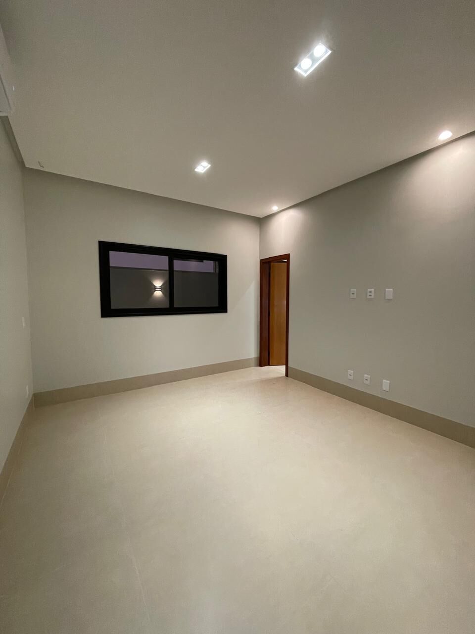 Casa à venda com 3 quartos, 230m² - Foto 13