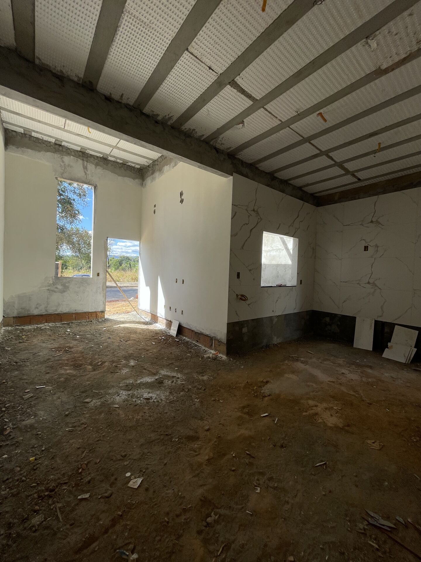 Casa à venda com 2 quartos, 200m² - Foto 3