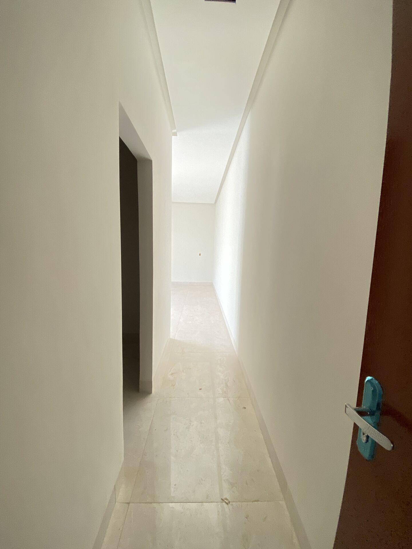 Casa à venda com 3 quartos, 100m² - Foto 11