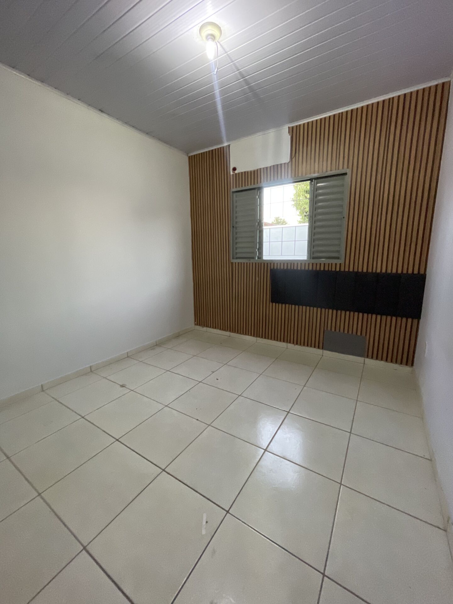 Casa à venda com 2 quartos, 110m² - Foto 5