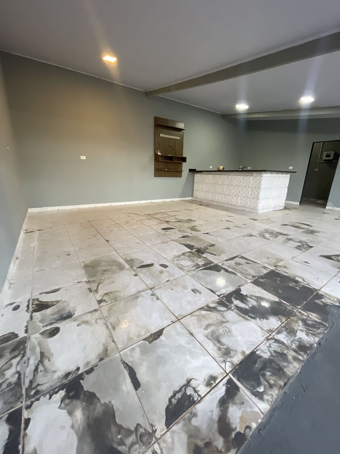 Casa à venda com 2 quartos, 110m² - Foto 2