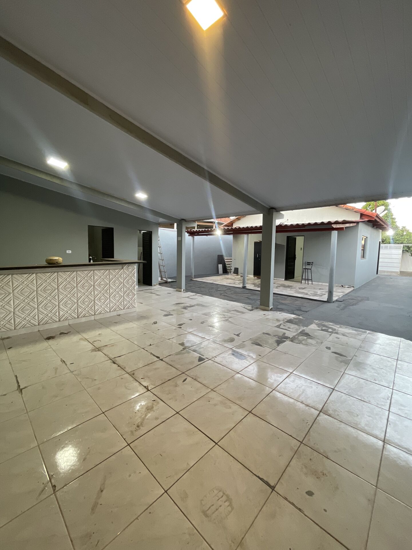 Casa à venda com 2 quartos, 110m² - Foto 8