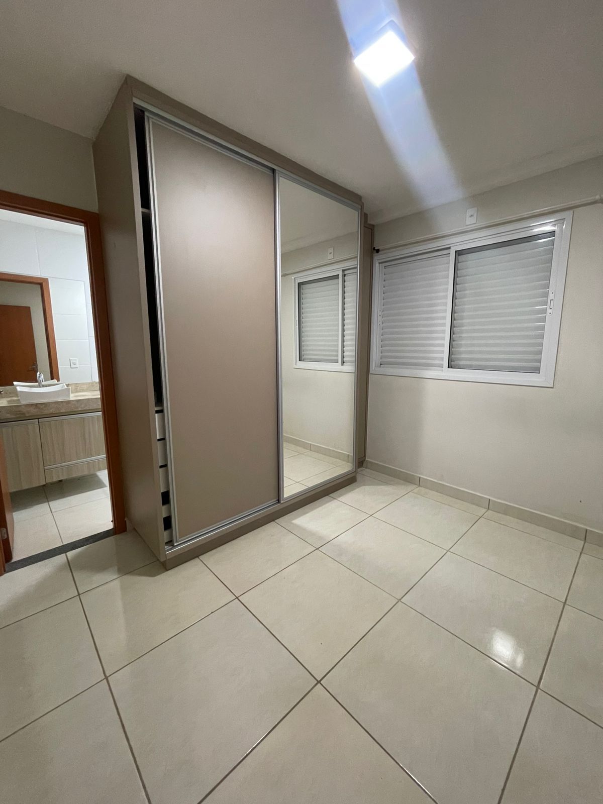 Apartamento à venda com 2 quartos, 55m² - Foto 7