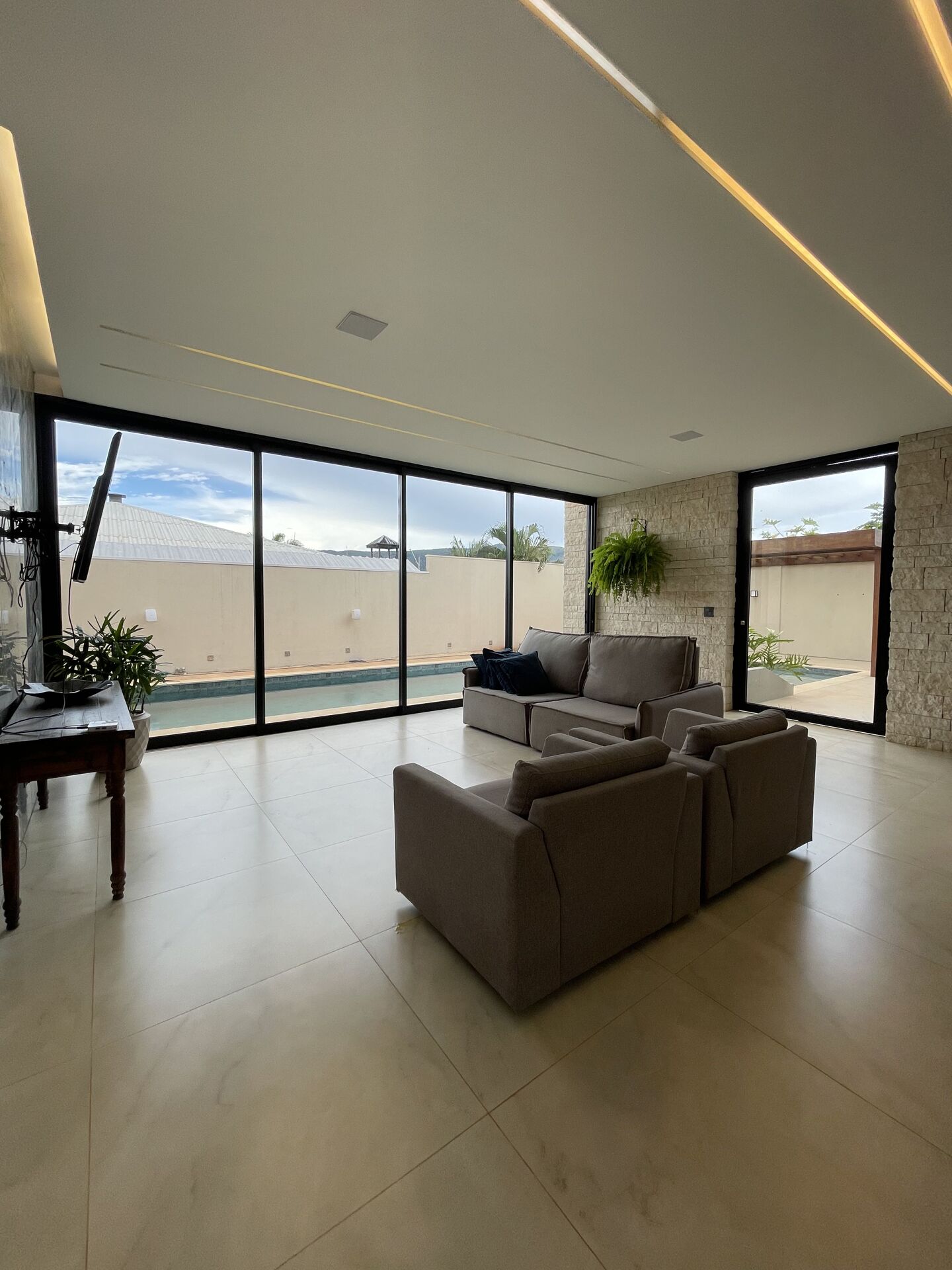 Casa à venda com 3 quartos, 439m² - Foto 7