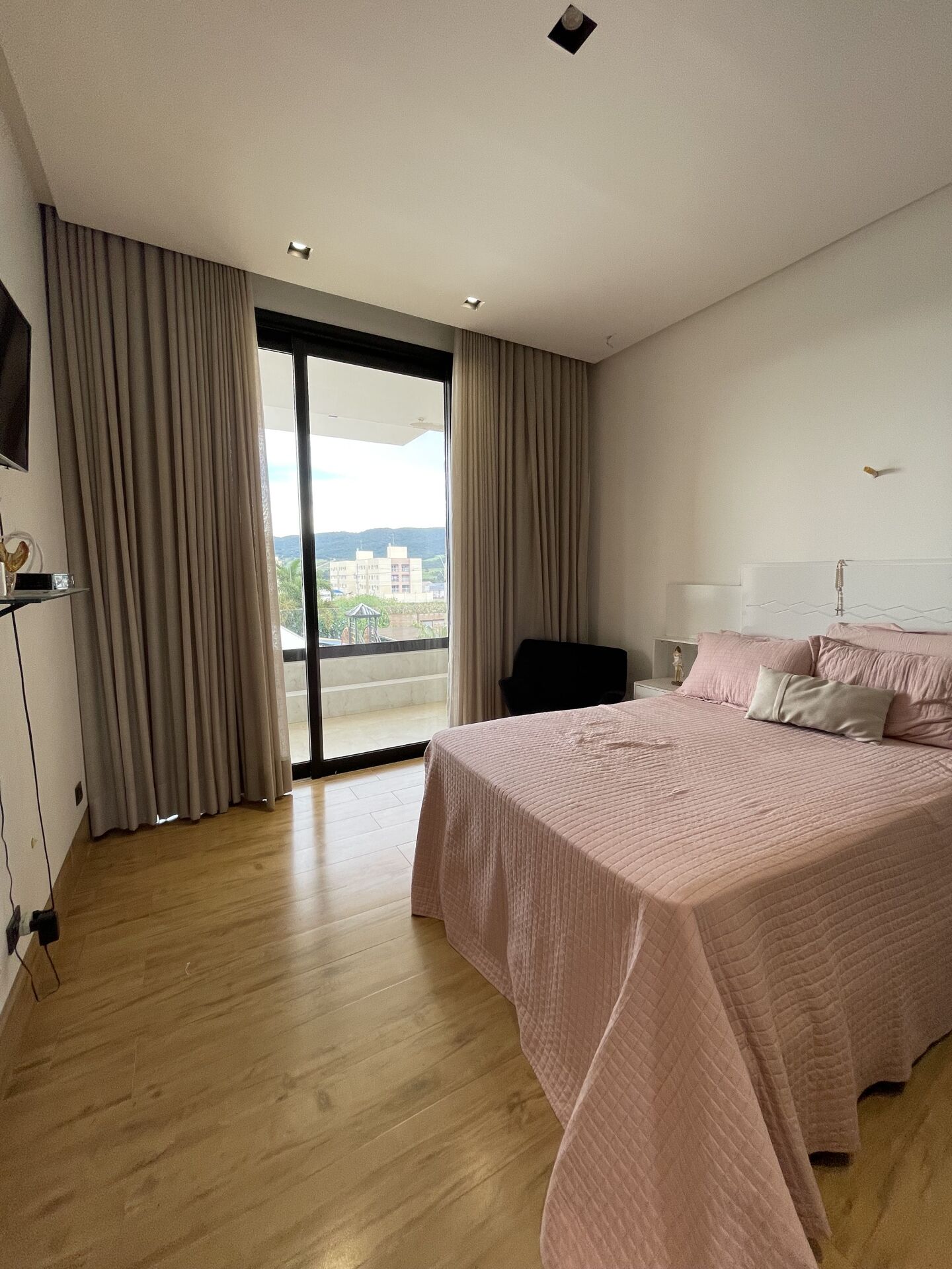 Casa à venda com 3 quartos, 439m² - Foto 14
