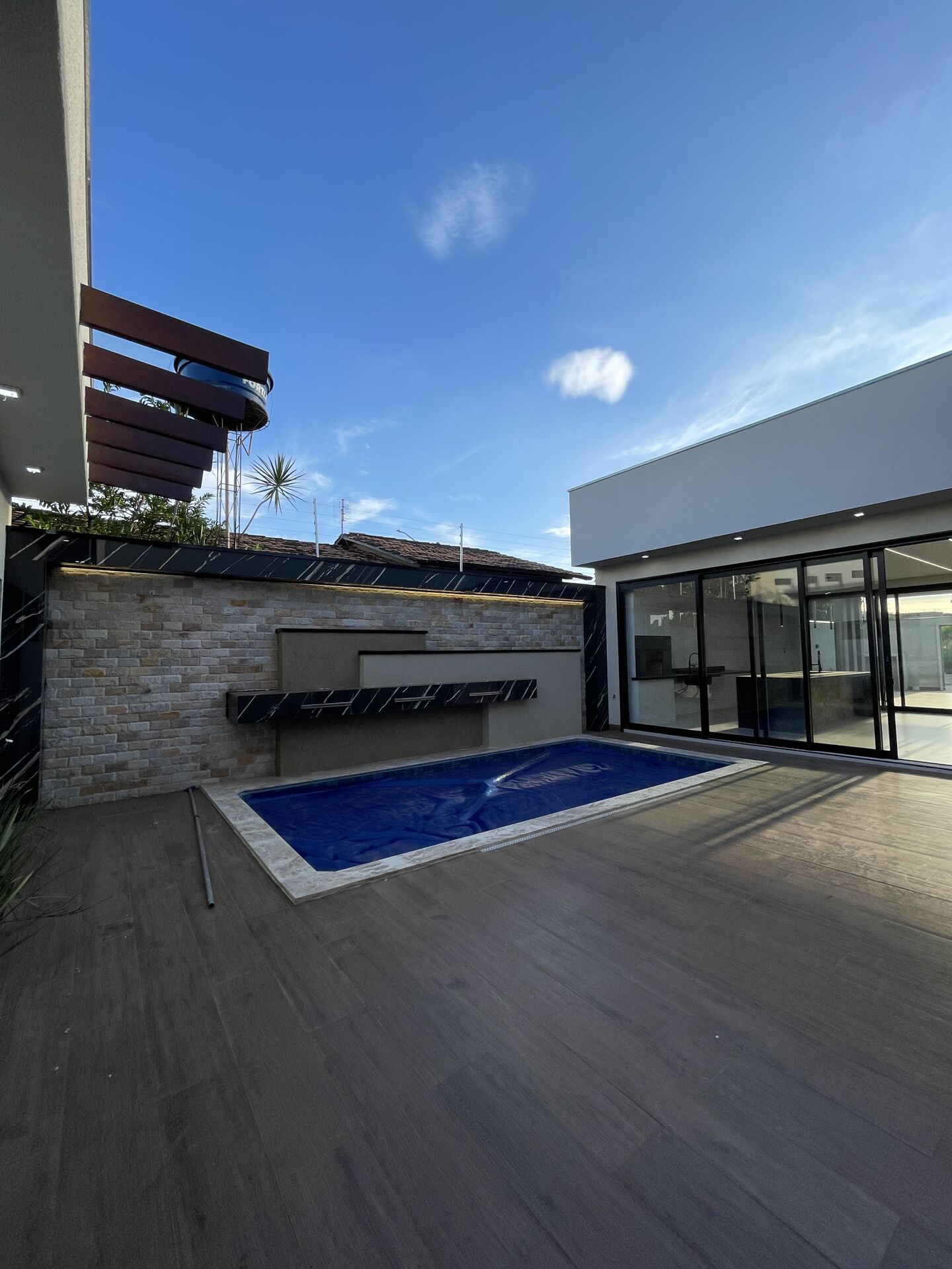 Casa à venda com 3 quartos, 227m² - Foto 13