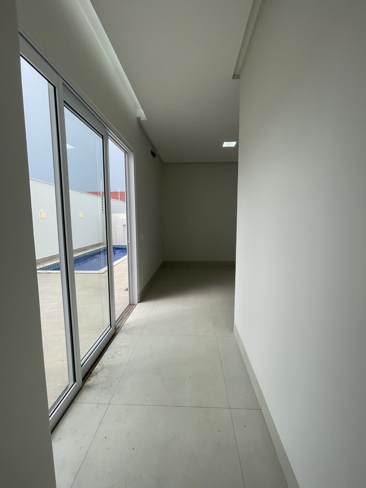 Casa à venda com 3 quartos, 158m² - Foto 9