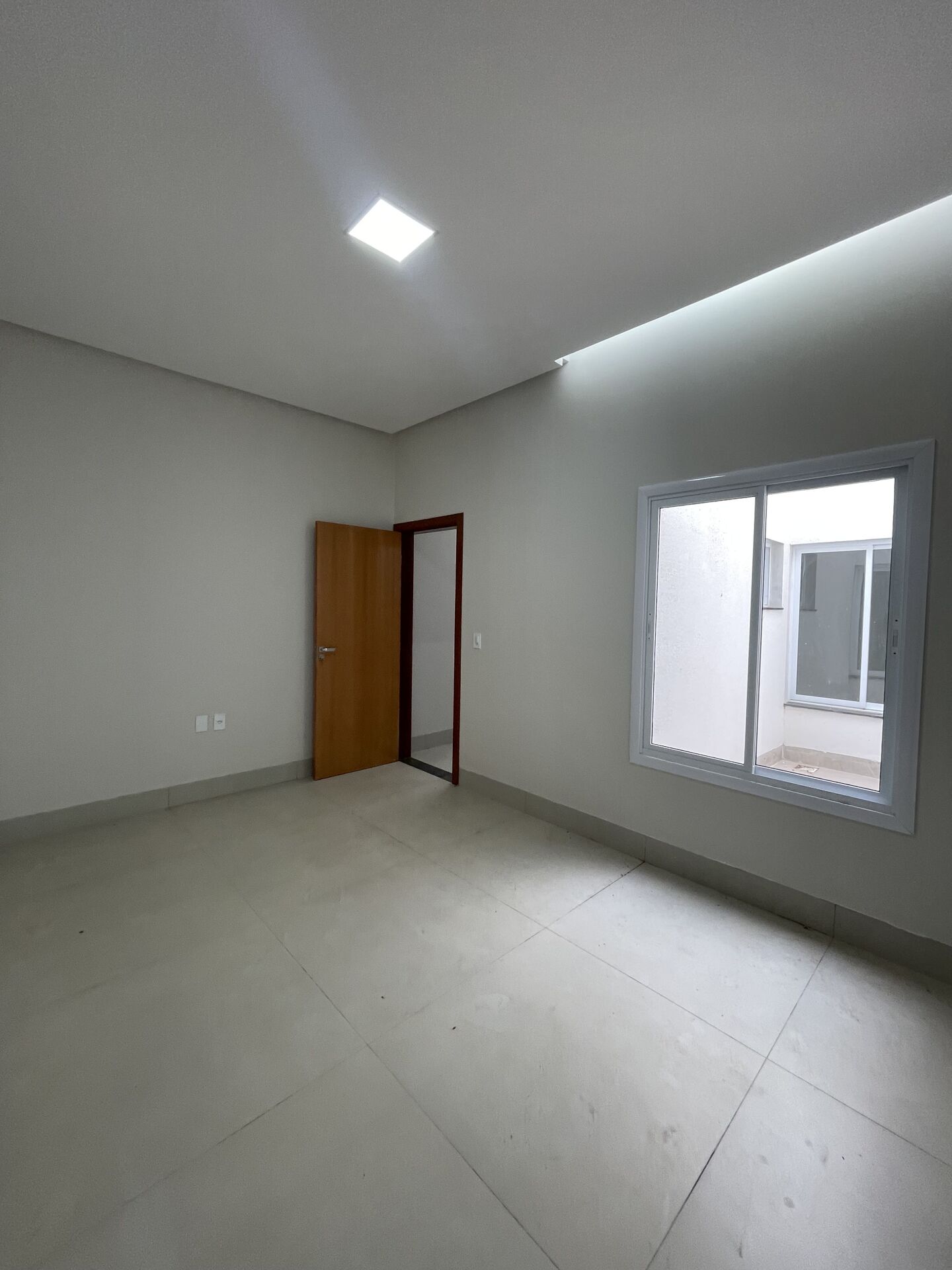 Casa à venda com 3 quartos, 158m² - Foto 6