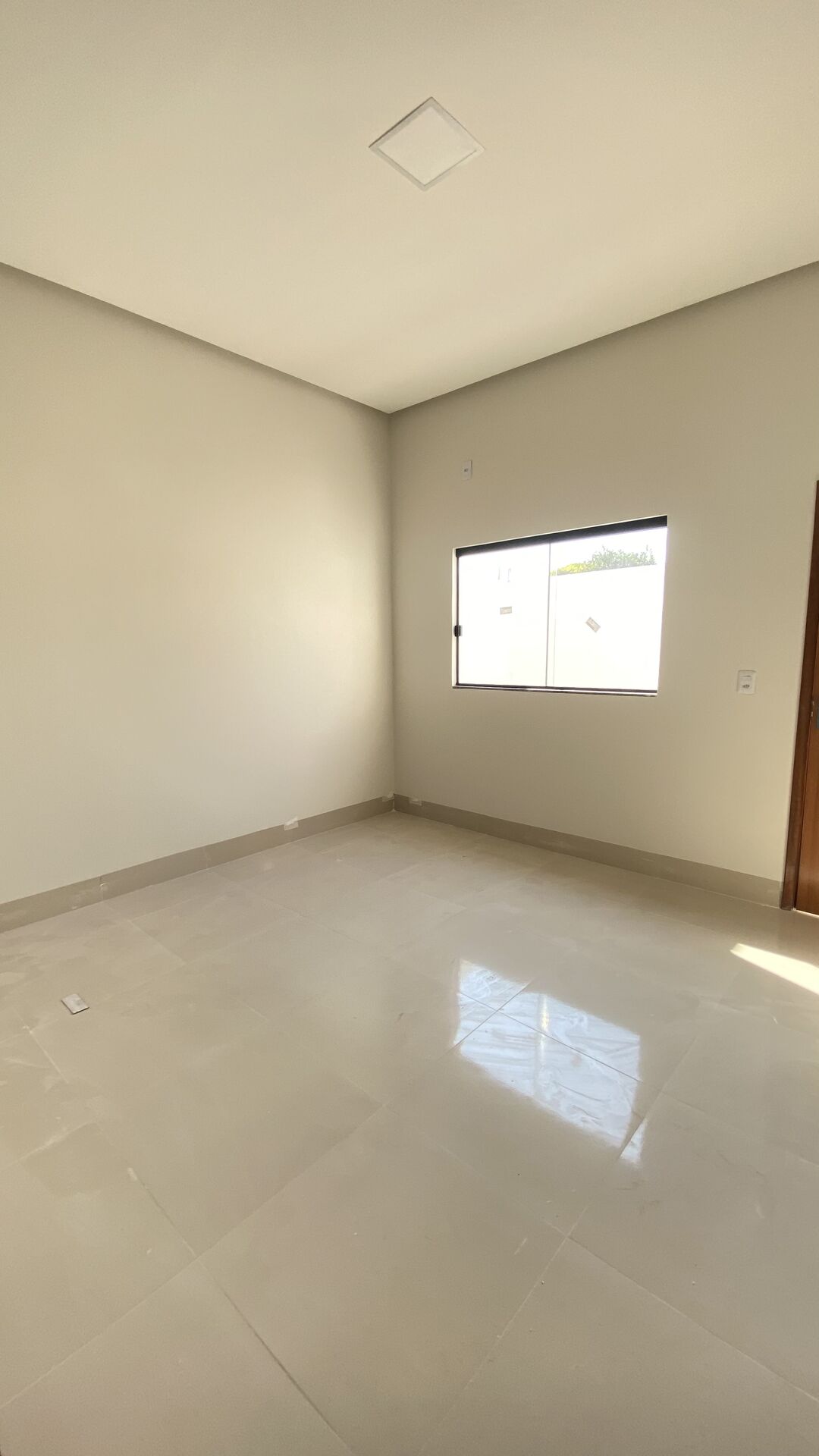 Casa à venda com 3 quartos, 94m² - Foto 9