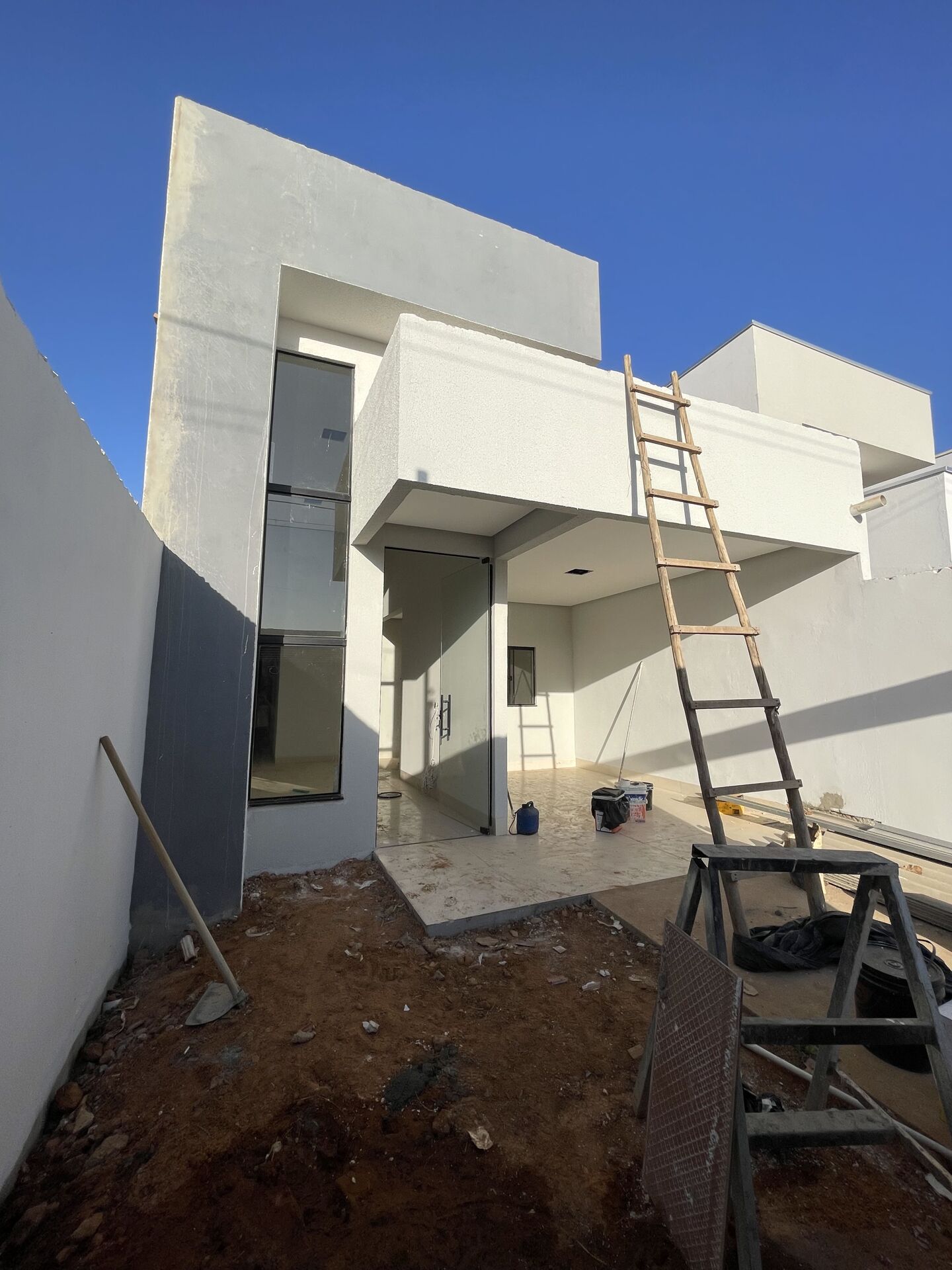 Casa à venda com 2 quartos, 96m² - Foto 1