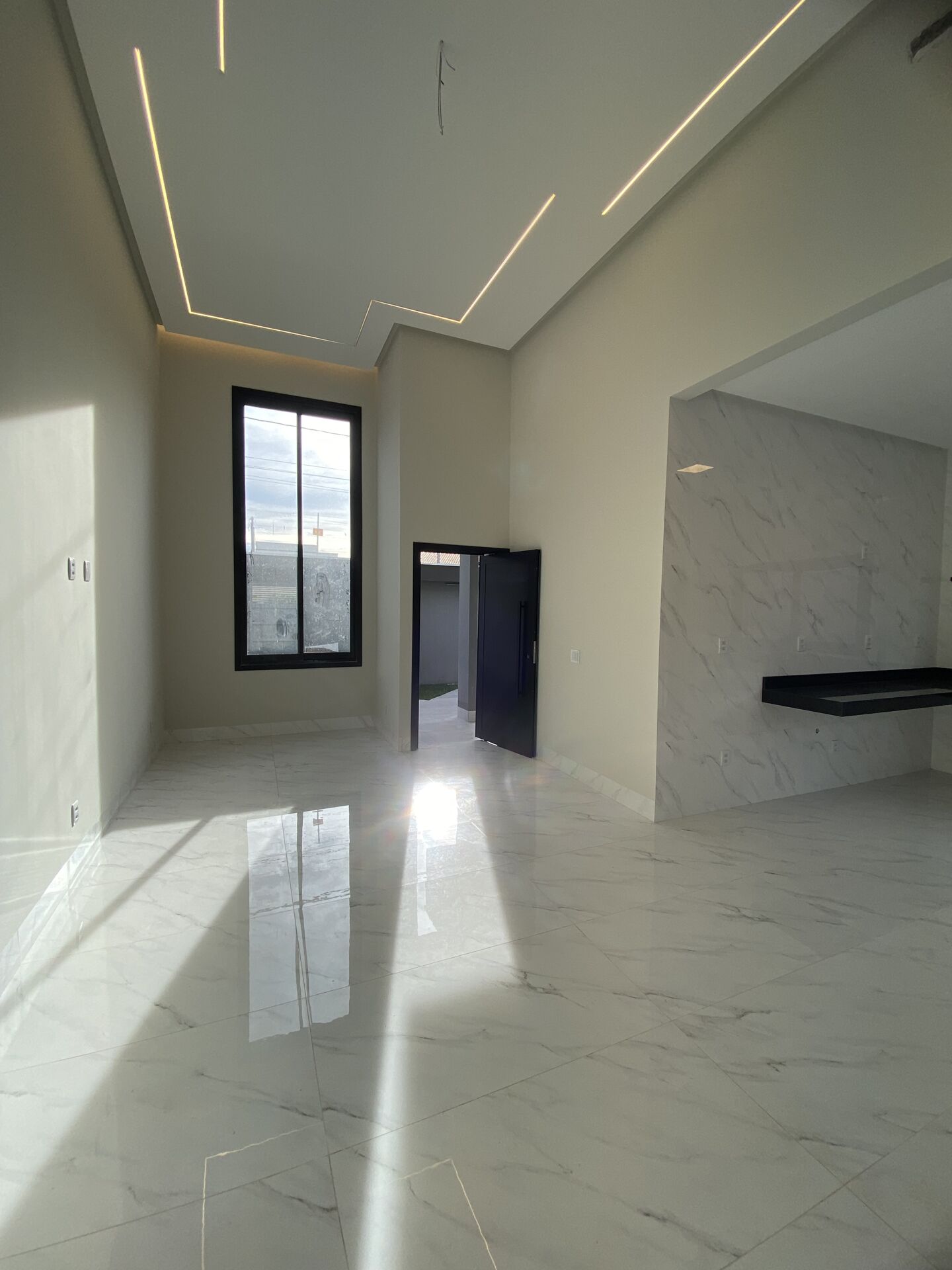Casa à venda com 3 quartos, 140m² - Foto 3