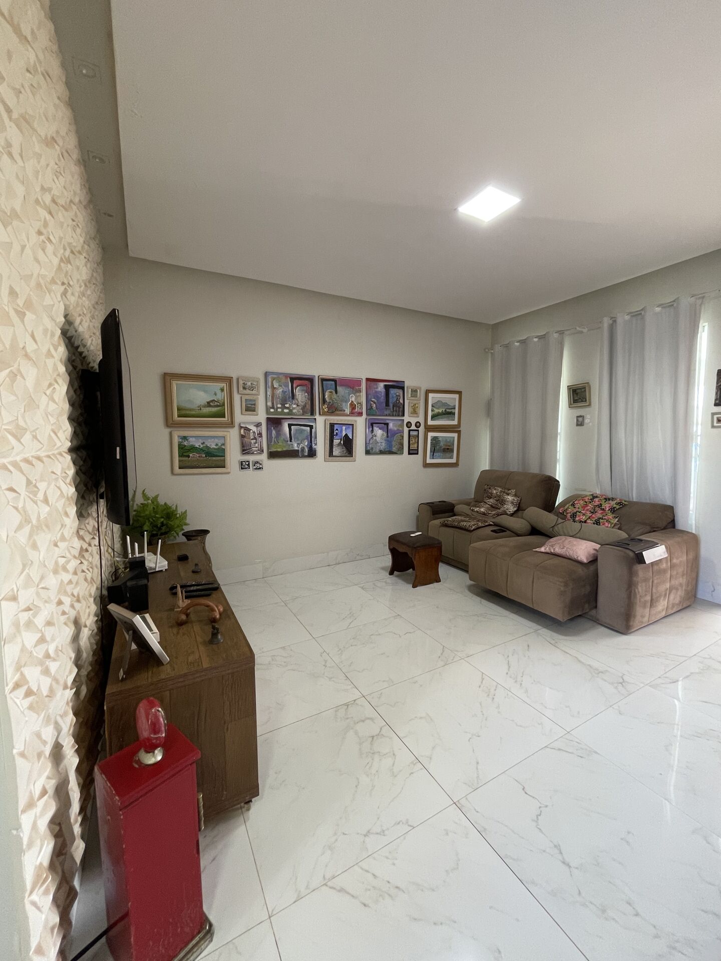 Casa à venda com 3 quartos, 203m² - Foto 5