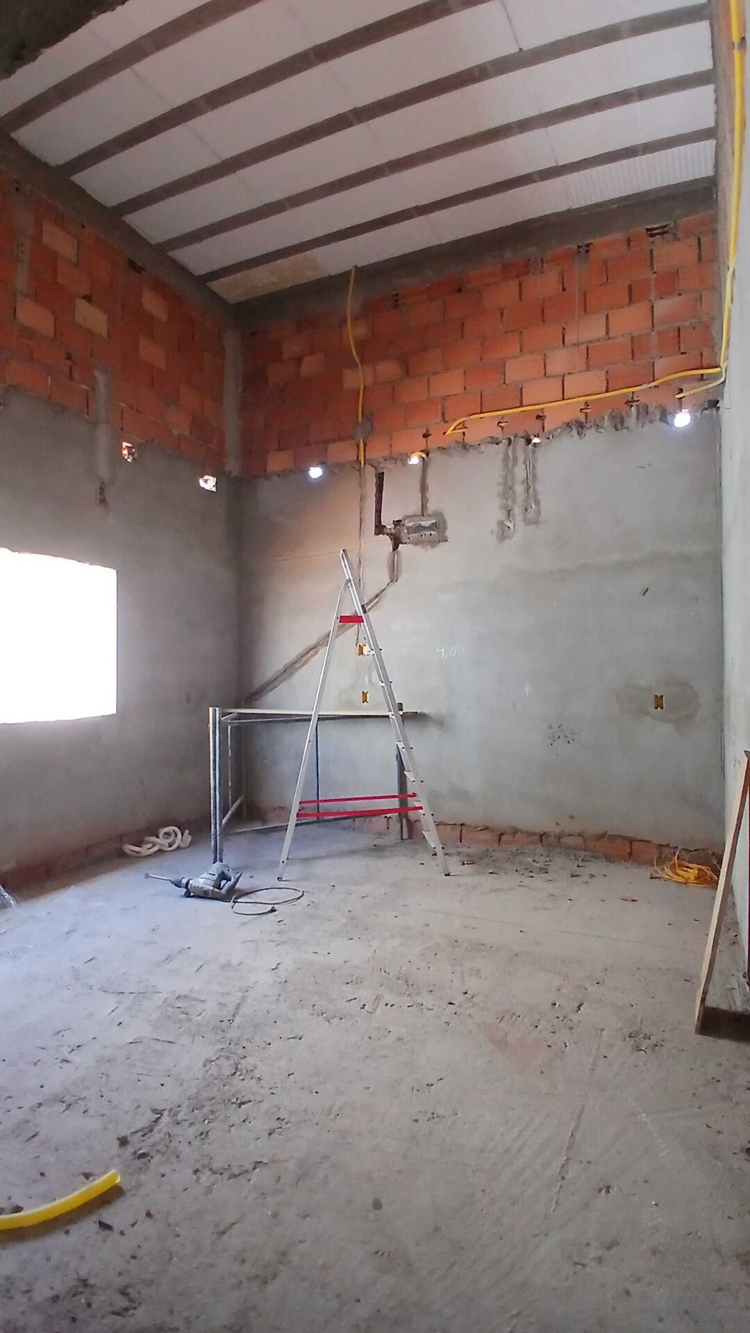 Casa à venda com 3 quartos, 150m² - Foto 4