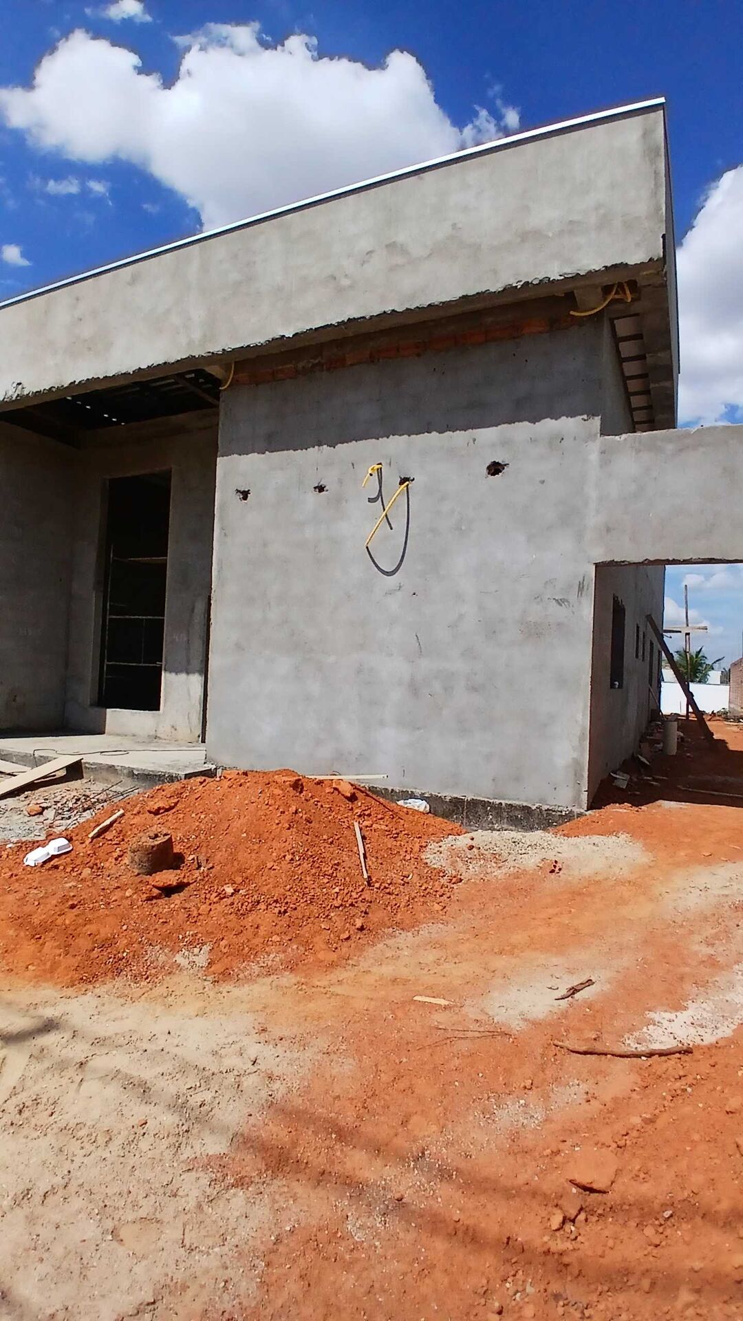Casa à venda com 3 quartos, 150m² - Foto 1