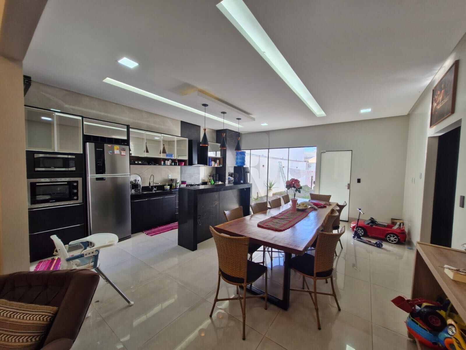 Casa, 4 quartos, 188 m² - Foto 3