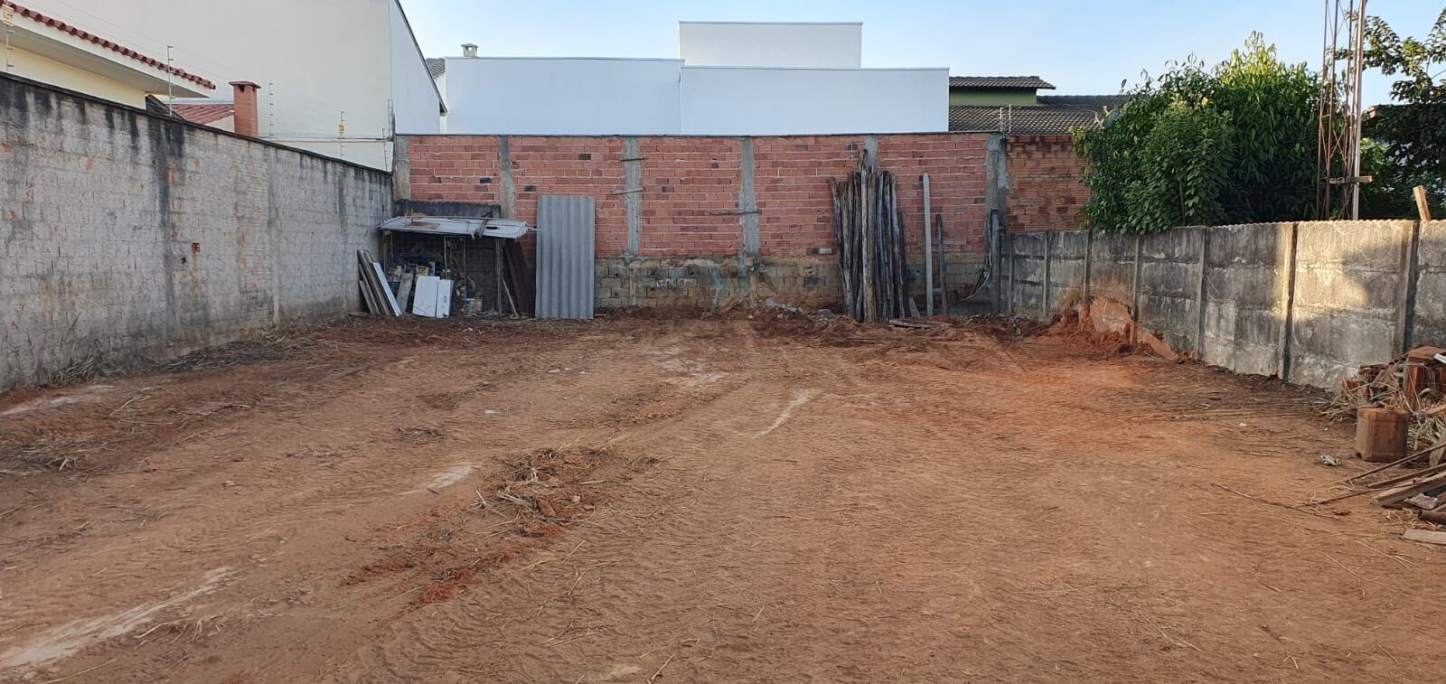 Terreno à venda, 360m² - Foto 1