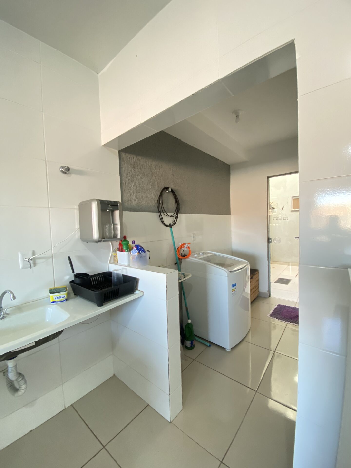 Apartamento à venda com 2 quartos, 76m² - Foto 2