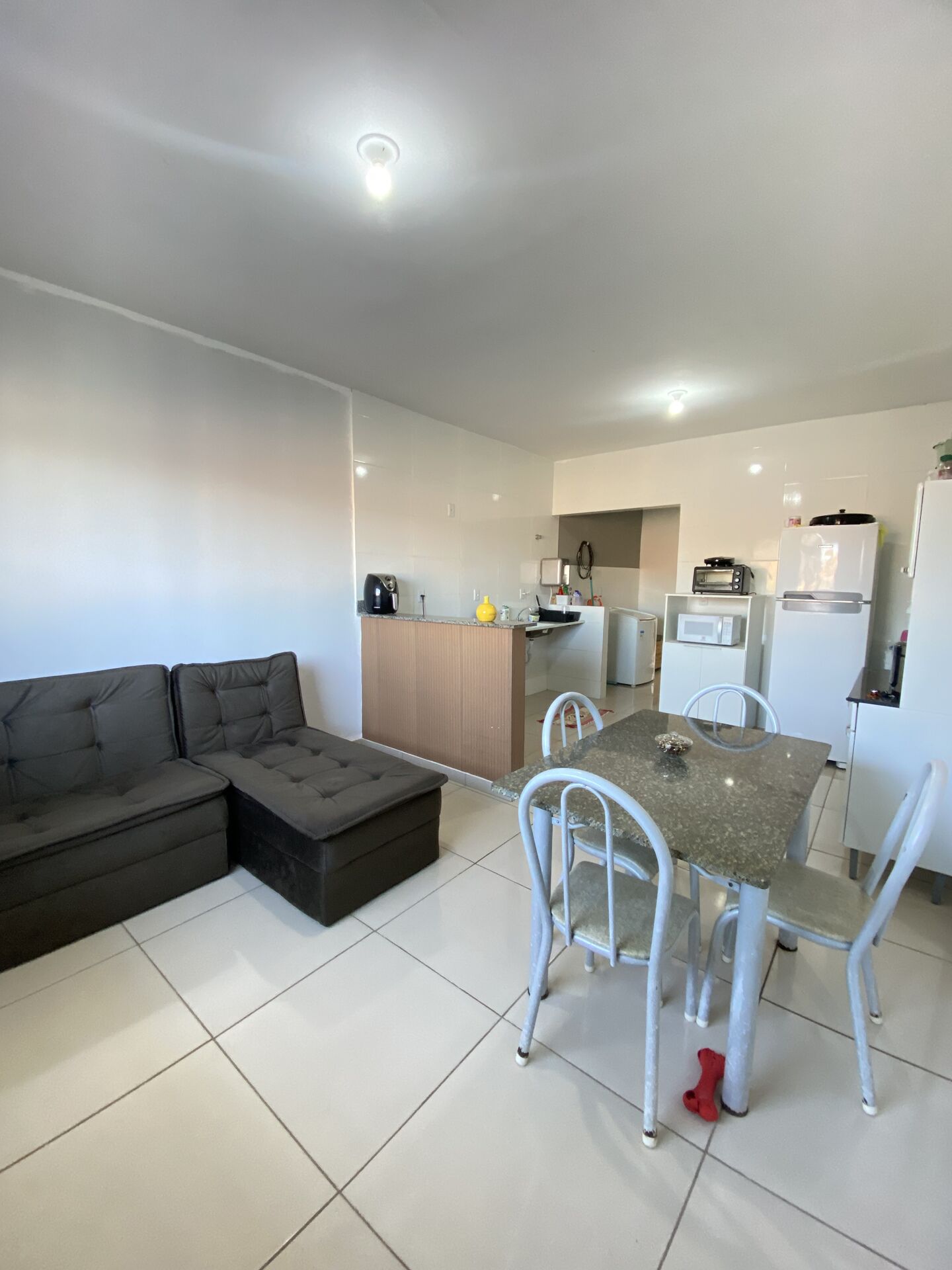 Apartamento à venda com 2 quartos, 76m² - Foto 1