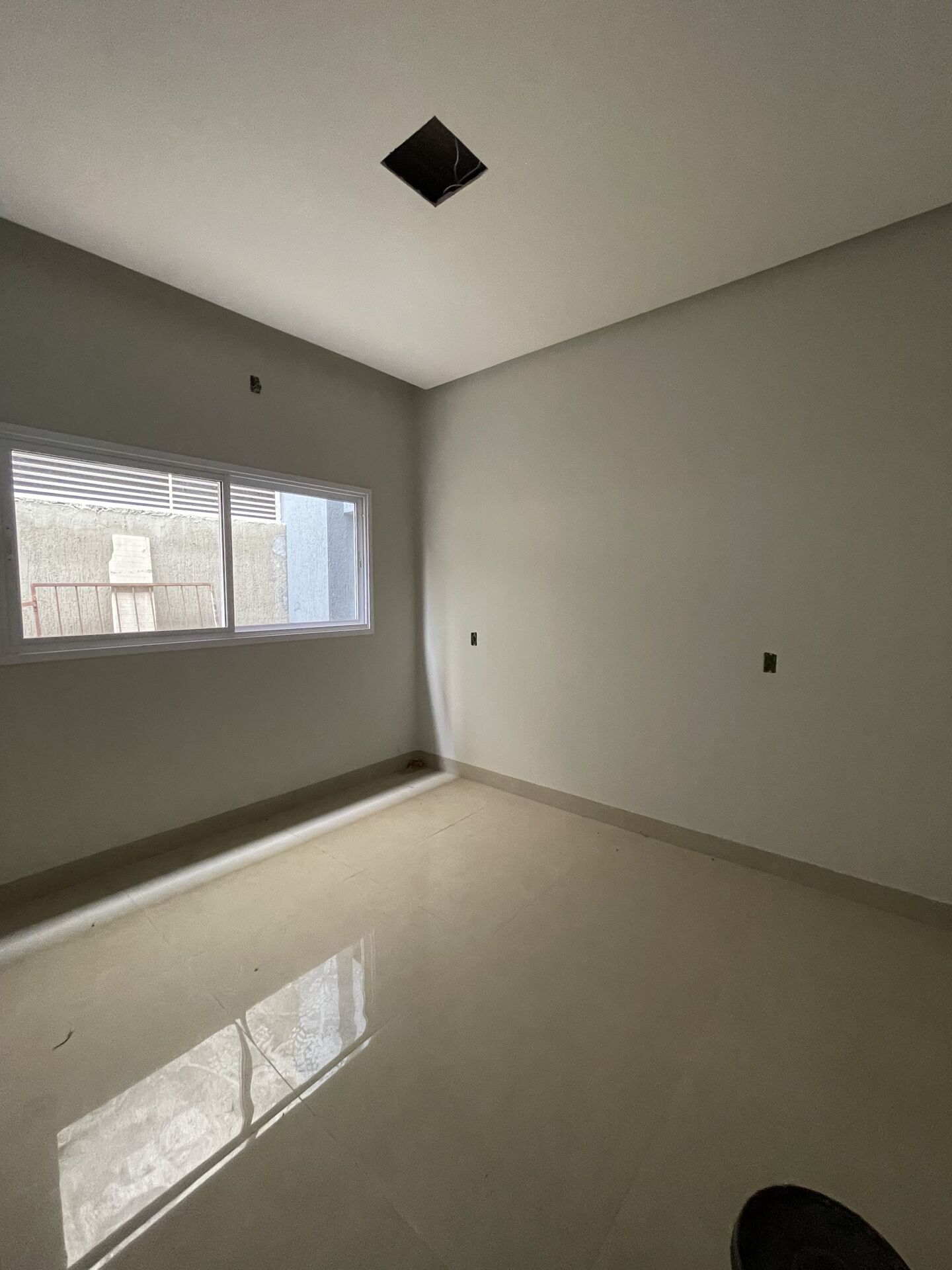 Casa à venda com 3 quartos, 200m² - Foto 11