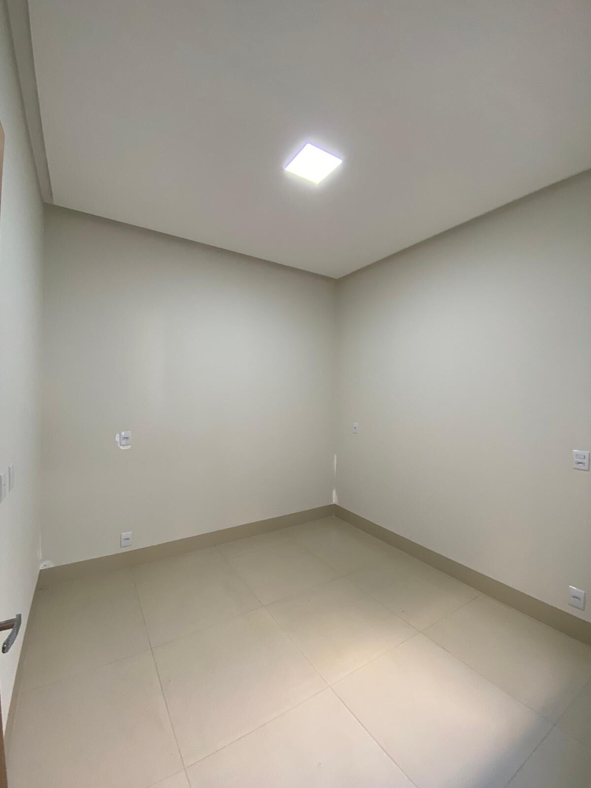 Casa à venda com 3 quartos, 103m² - Foto 4