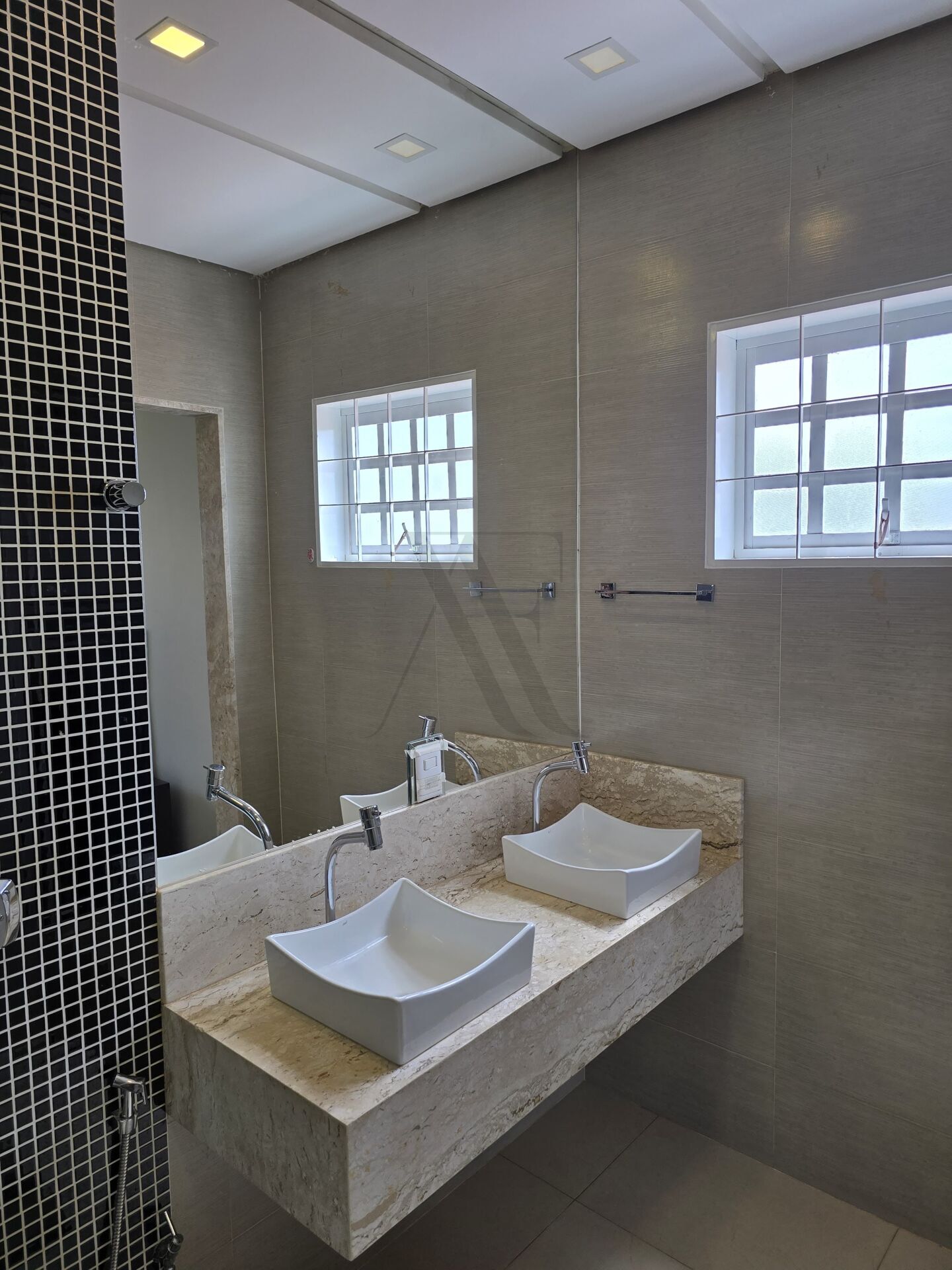 Casa, 4 quartos, 265 m² - Foto 10
