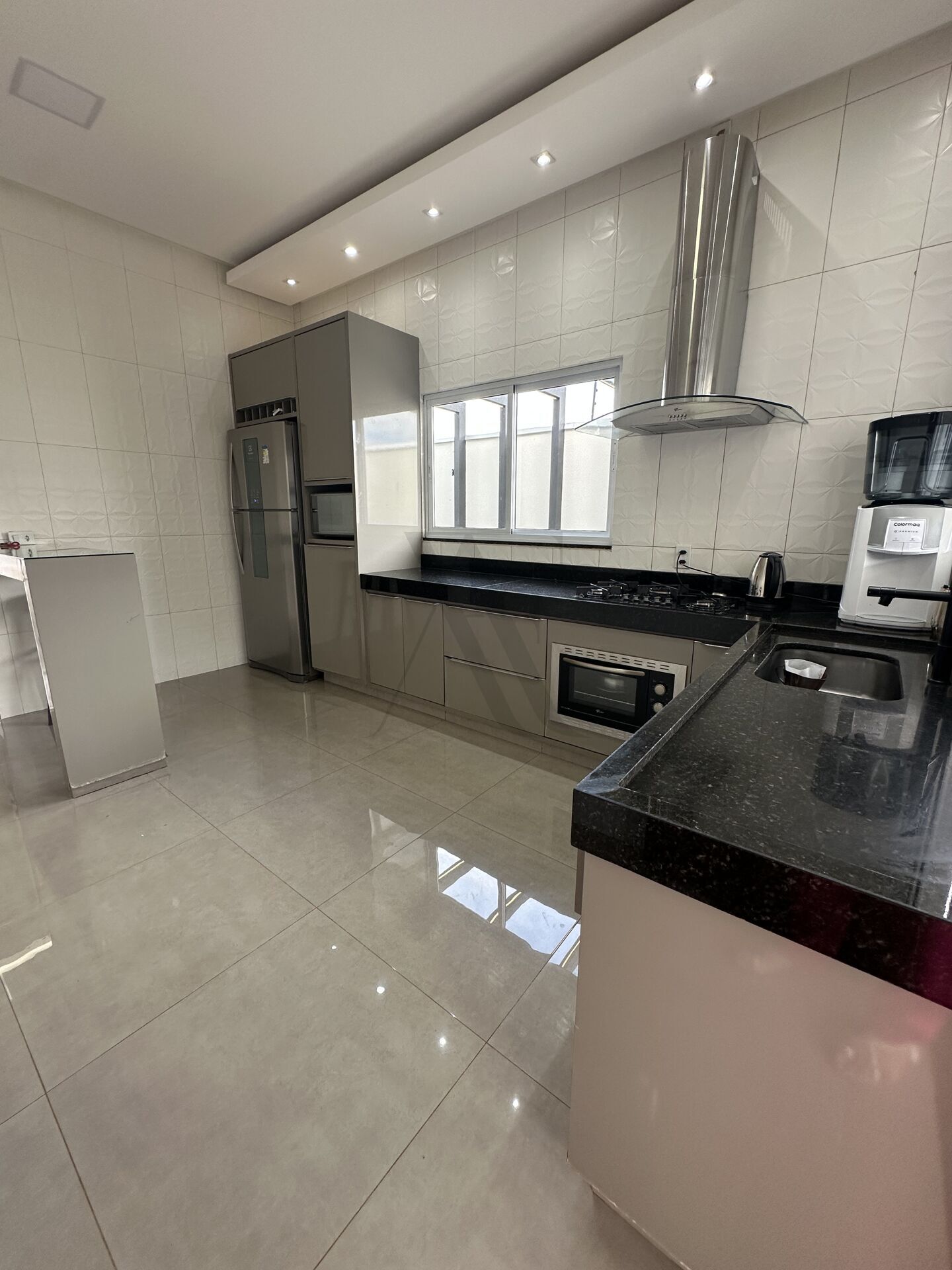 Casa, 3 quartos, 223 m² - Foto 4