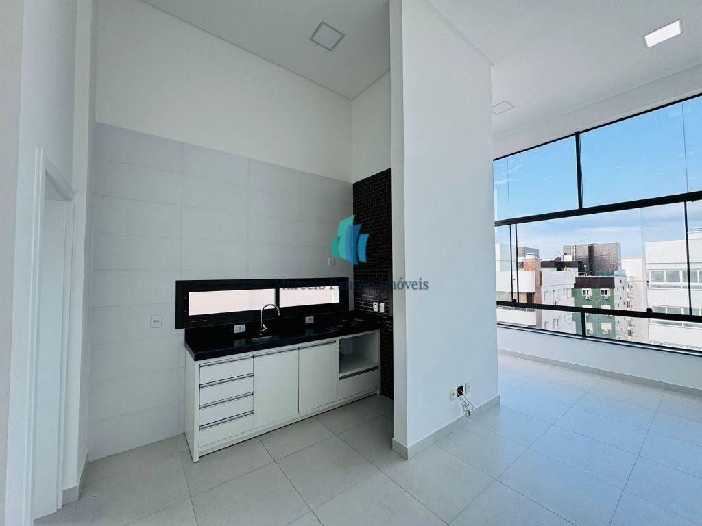 Apartamento à venda com 3 quartos, 96m² - Foto 4